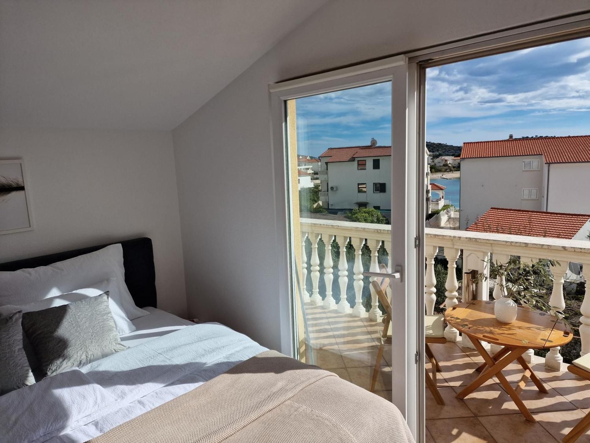 Deluxe Double or Twin Room with Ocean View