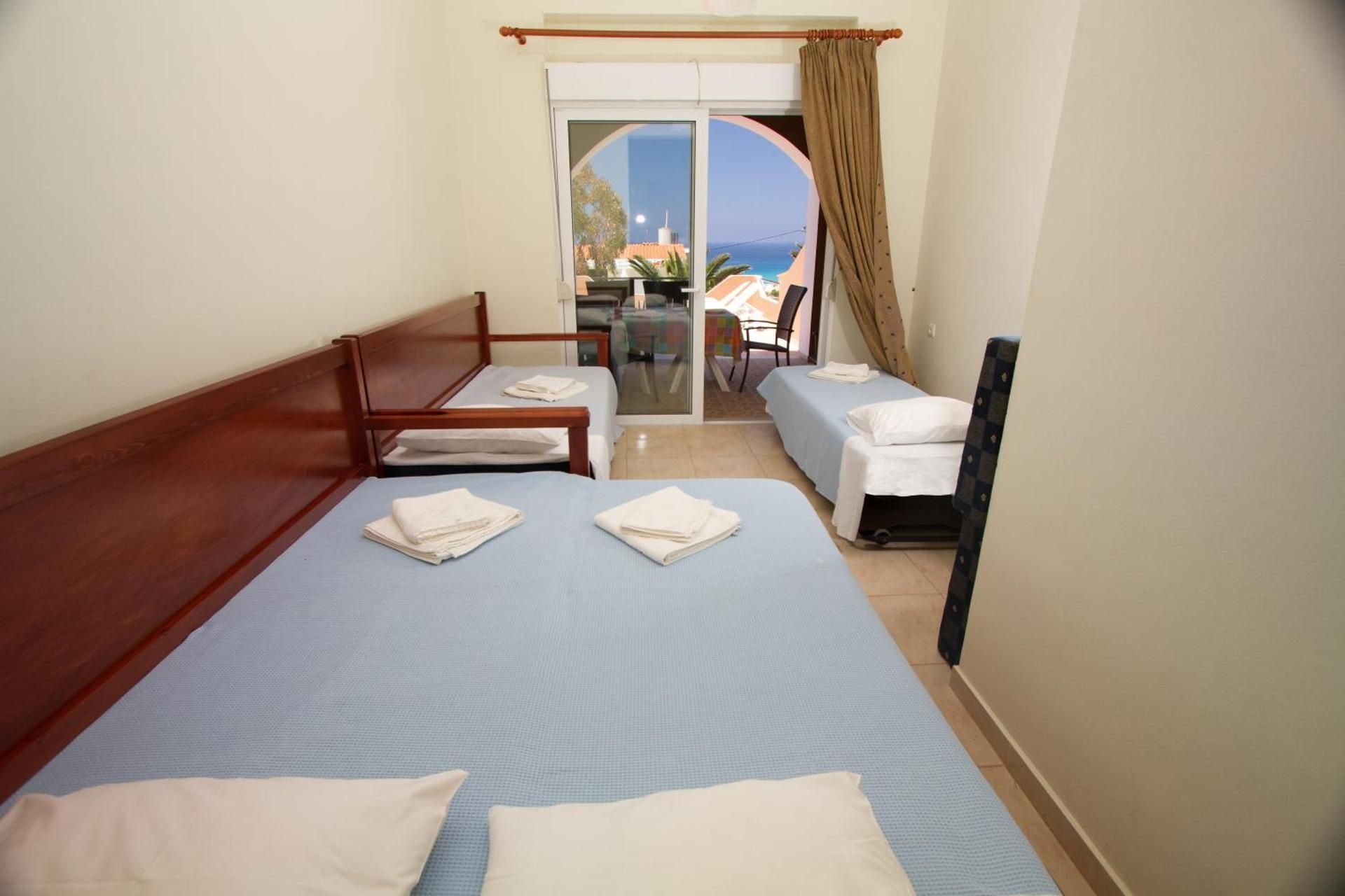 Family Apartment with Balcony