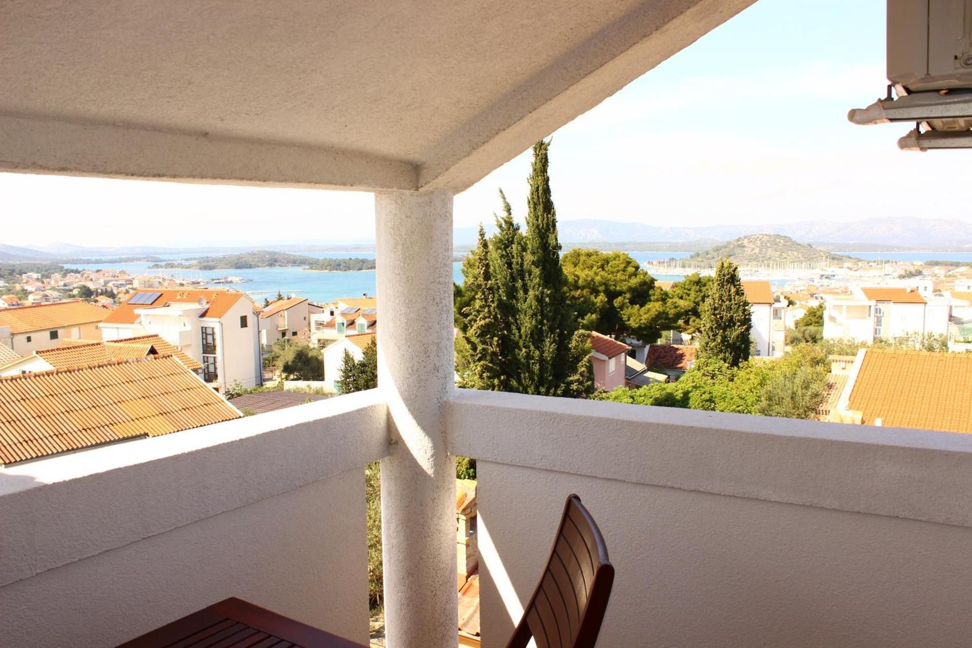 Studio with Balcony and Sea View II