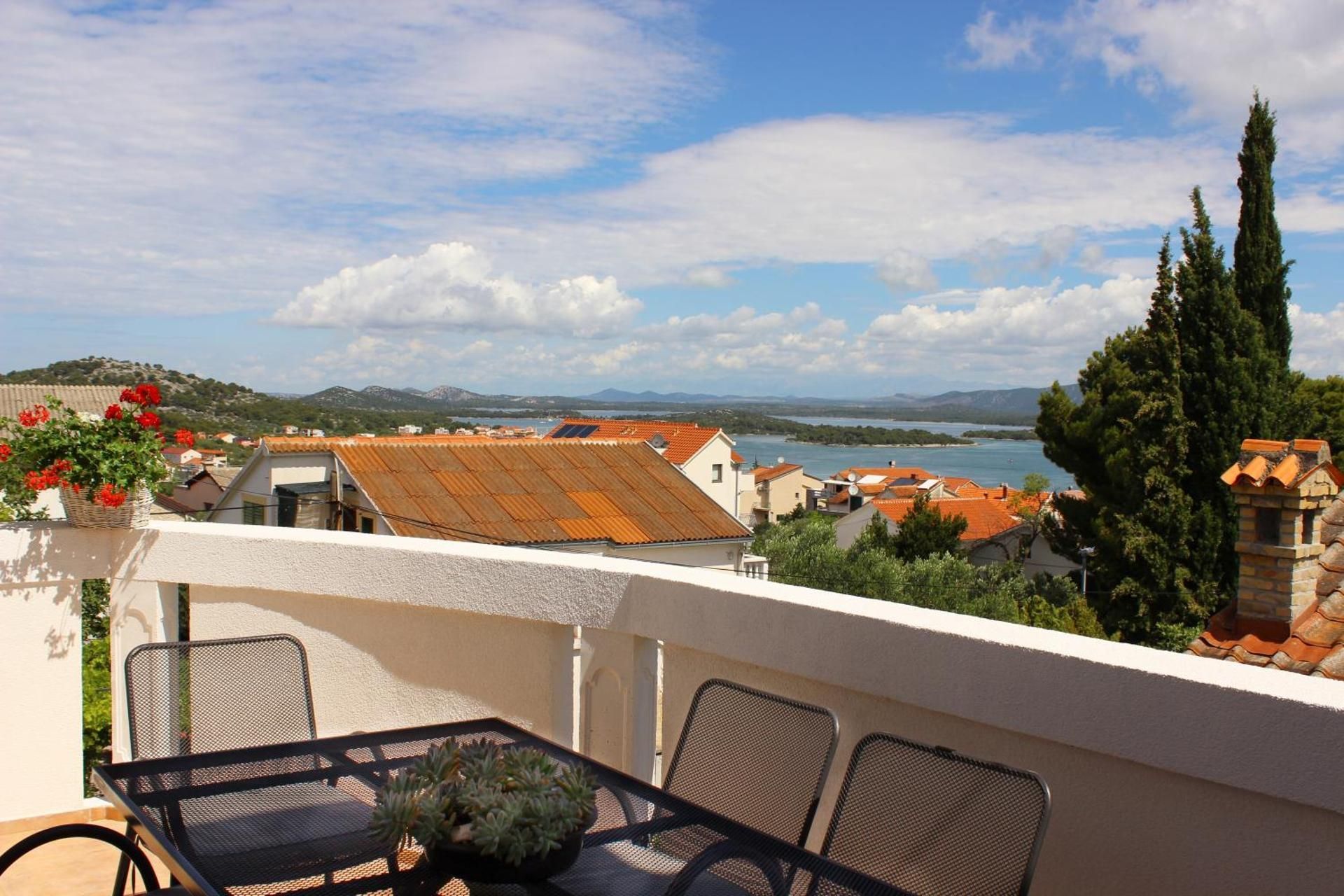 Four-Bedroom Apartment with Sea View