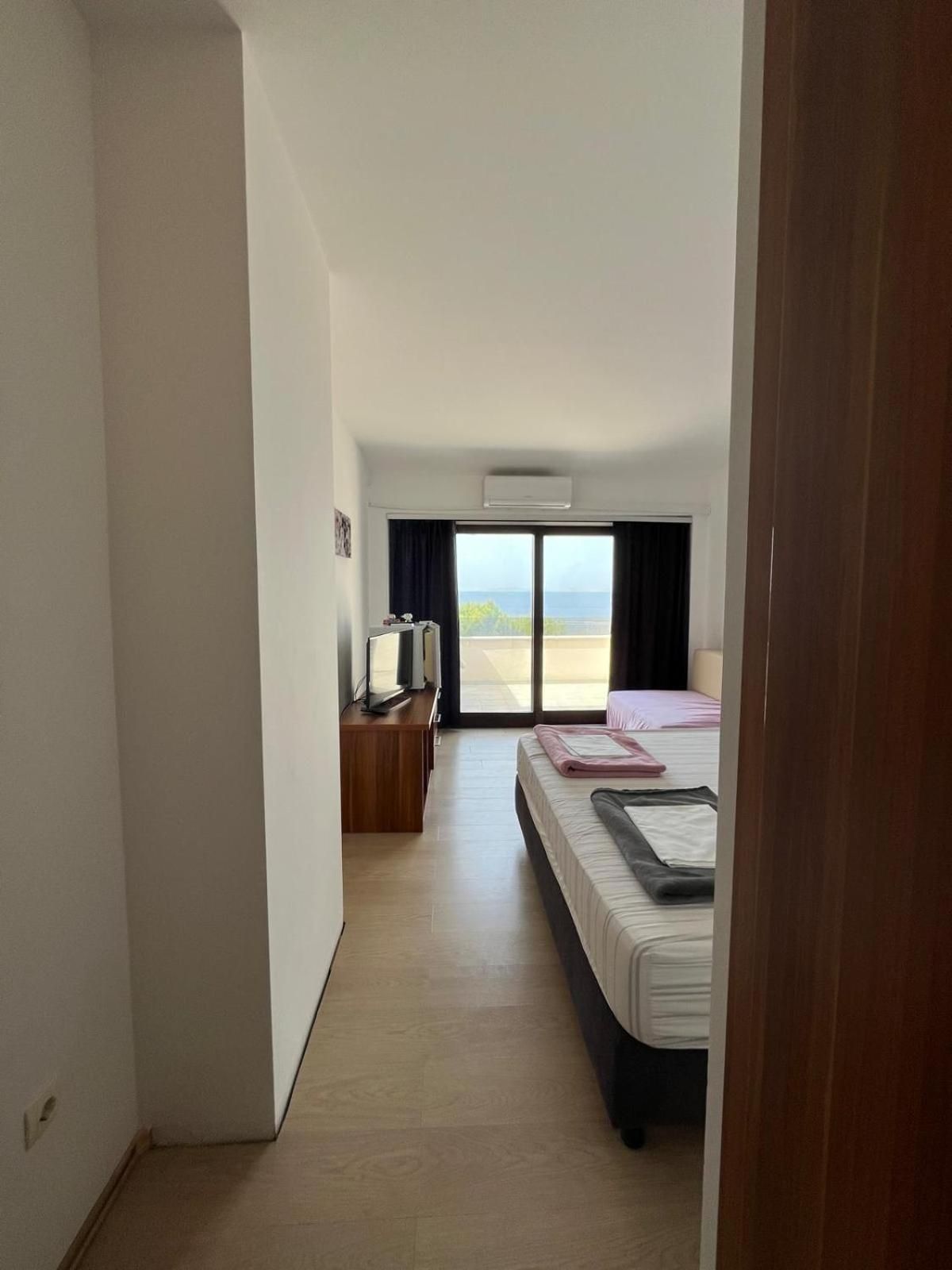 Triple Room with Sea View
