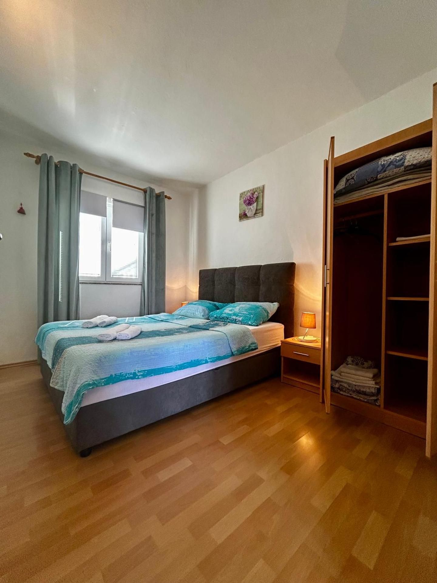 One-Bedroom Apartment with Patio and Sea View