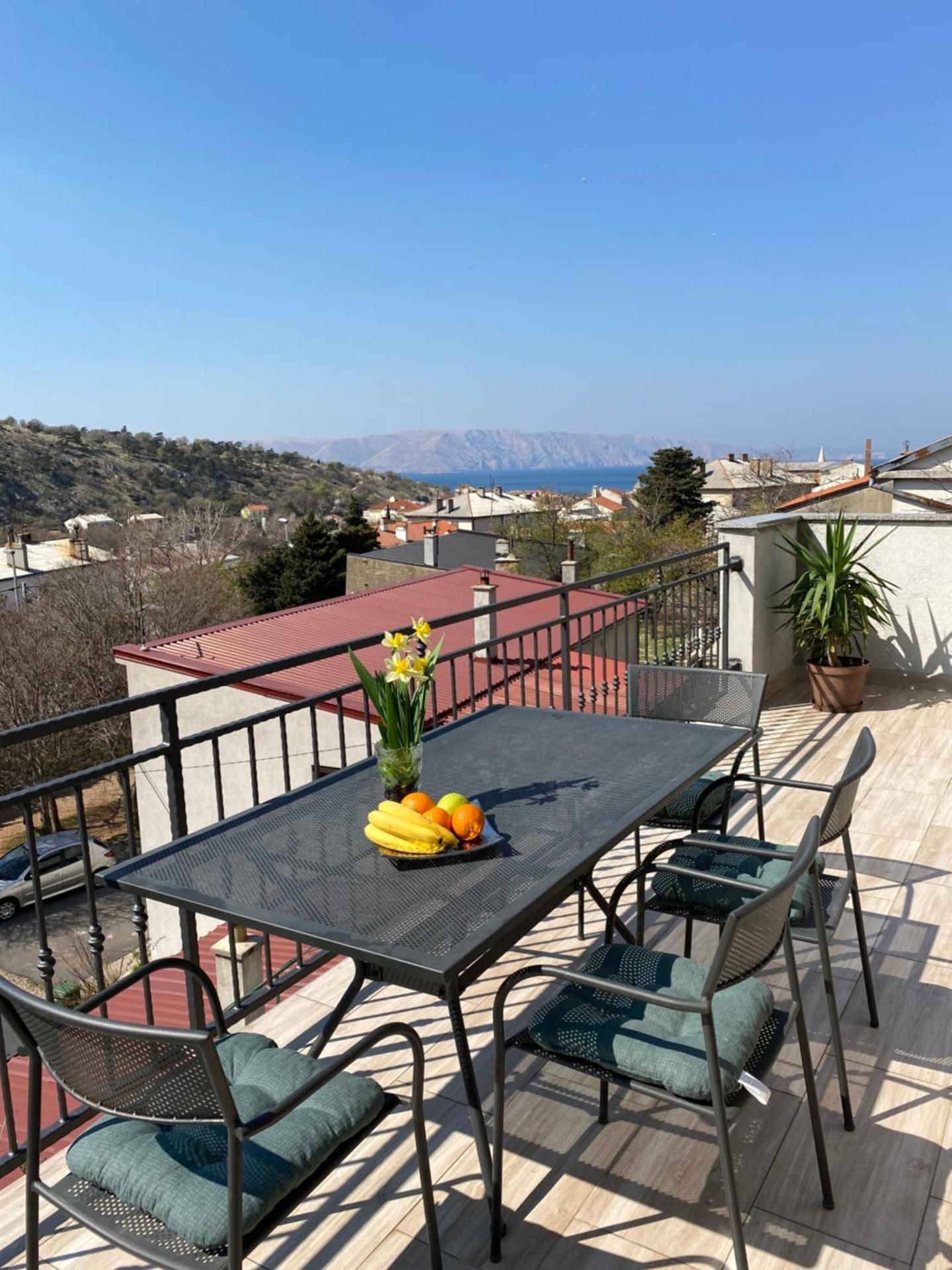 Apartment with Balcony