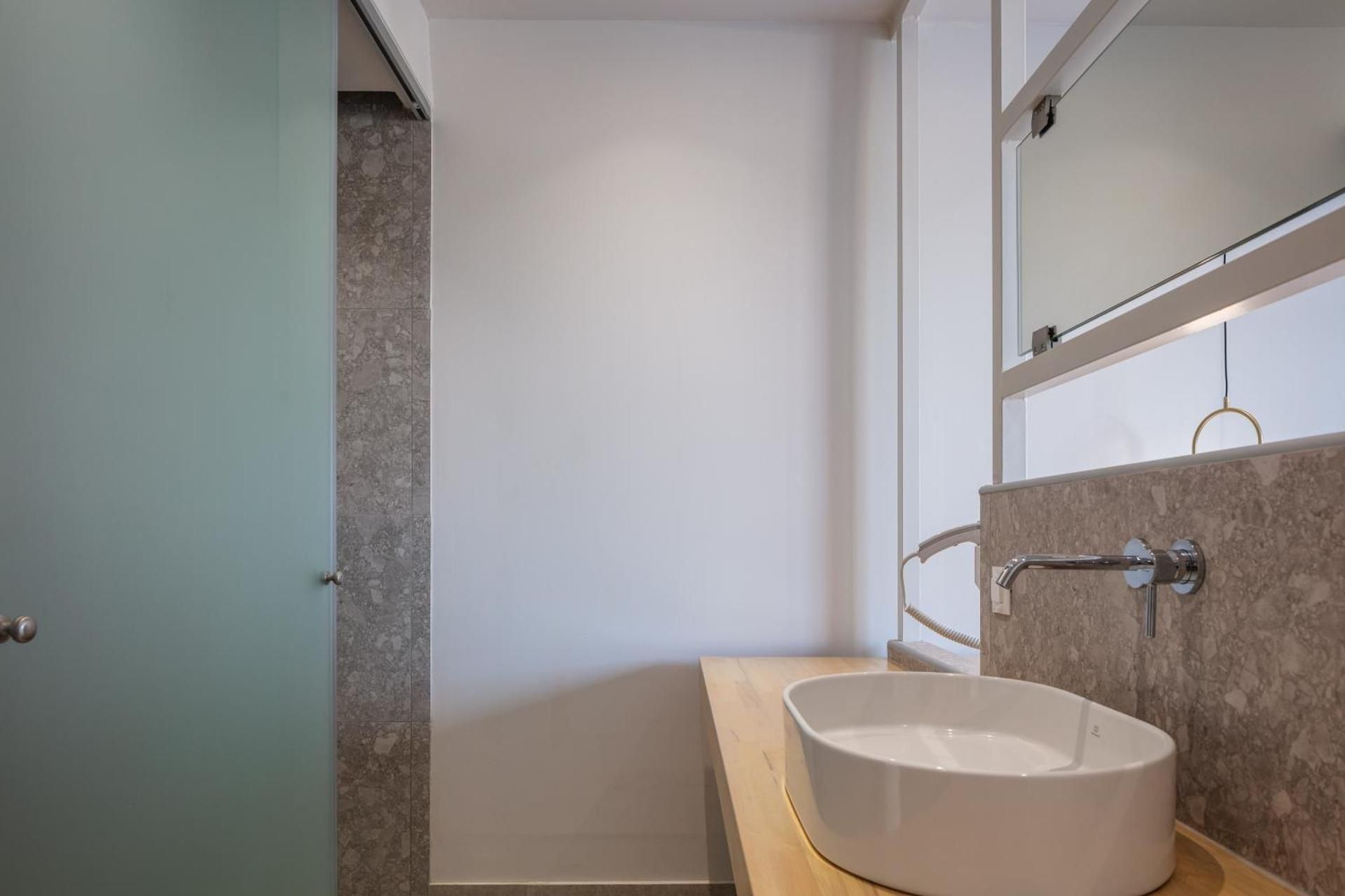 Superior Room with sharing pool
