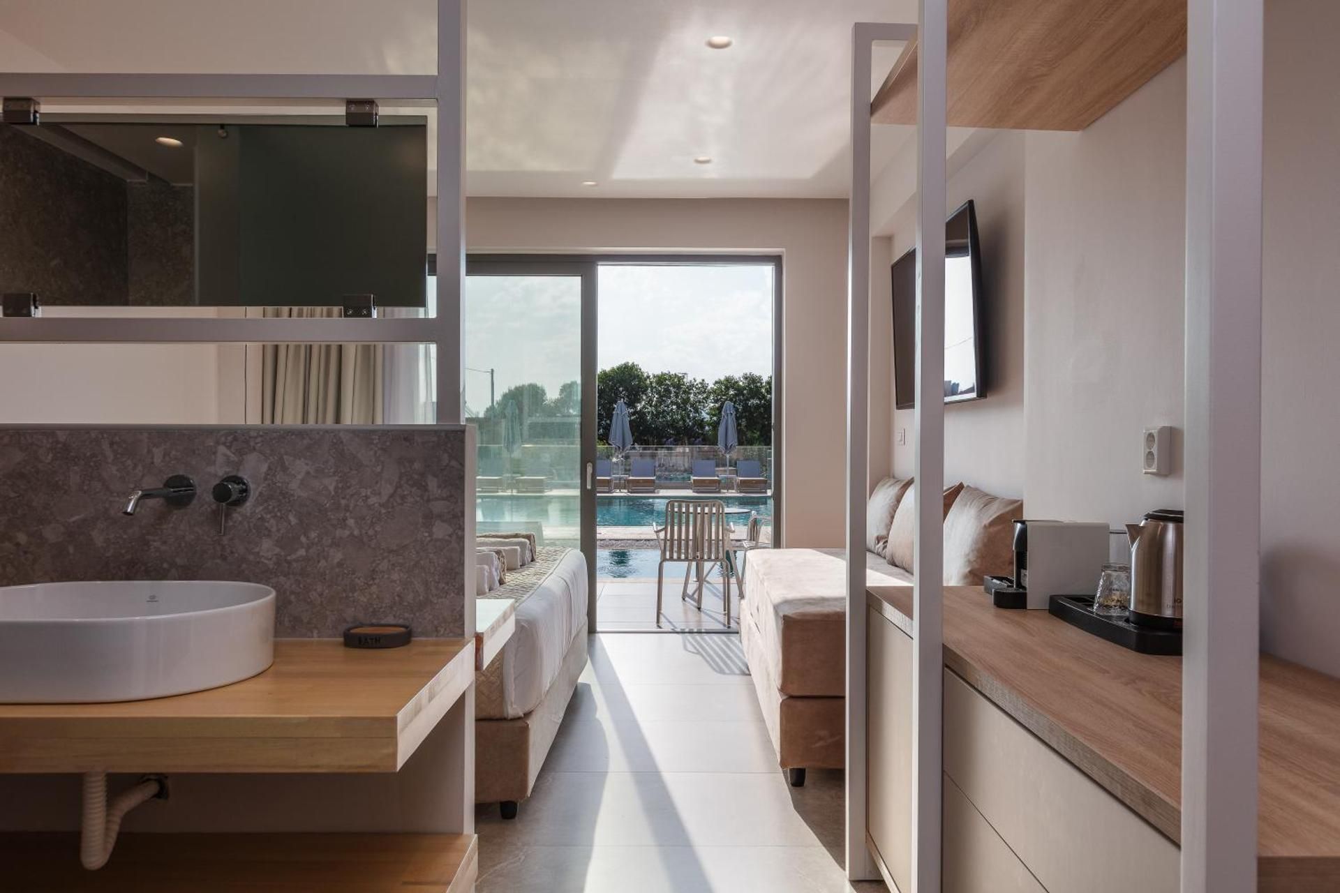 Superior Room with Private Pool