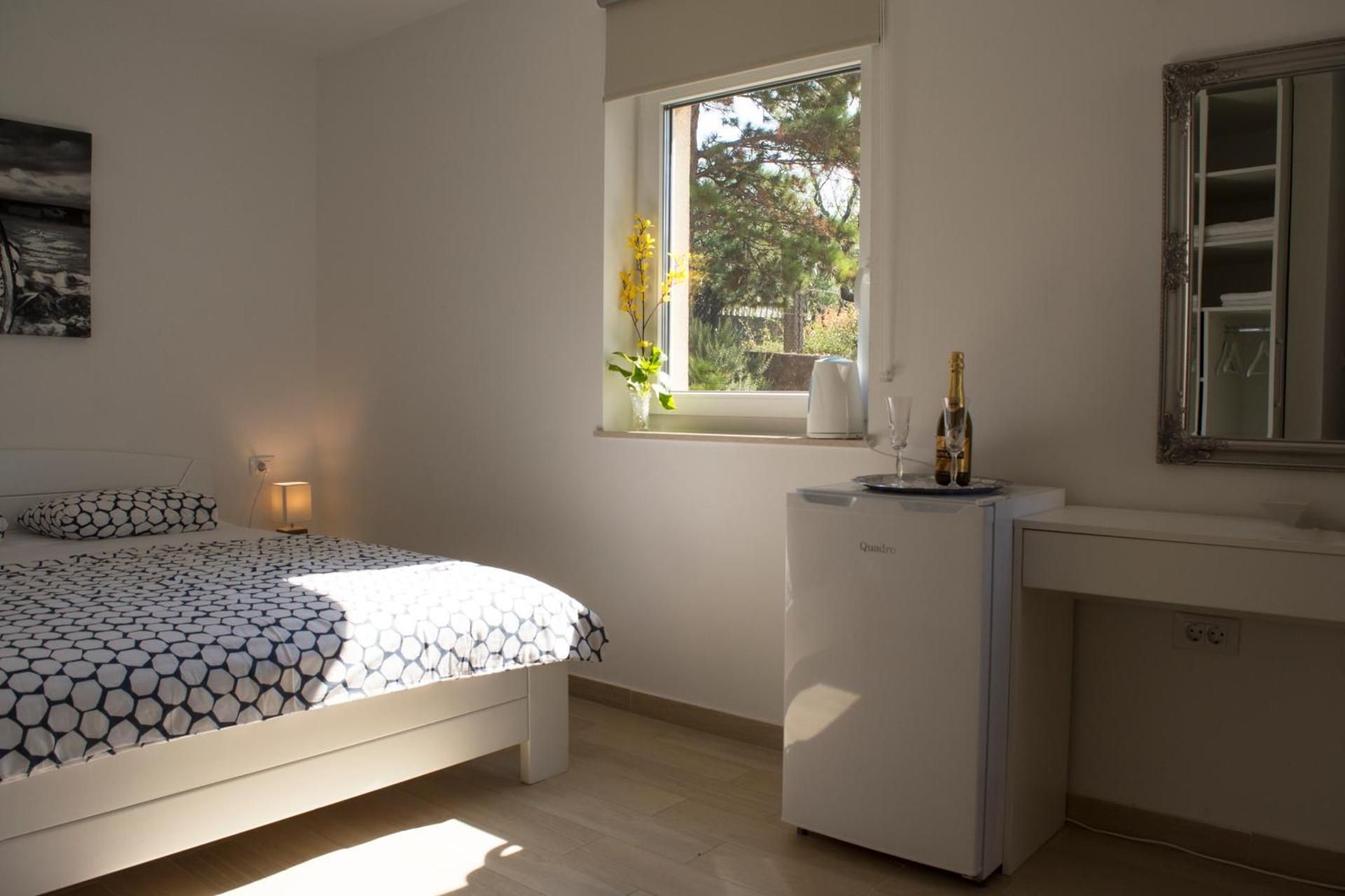 Double Room with Balcony and Sea View