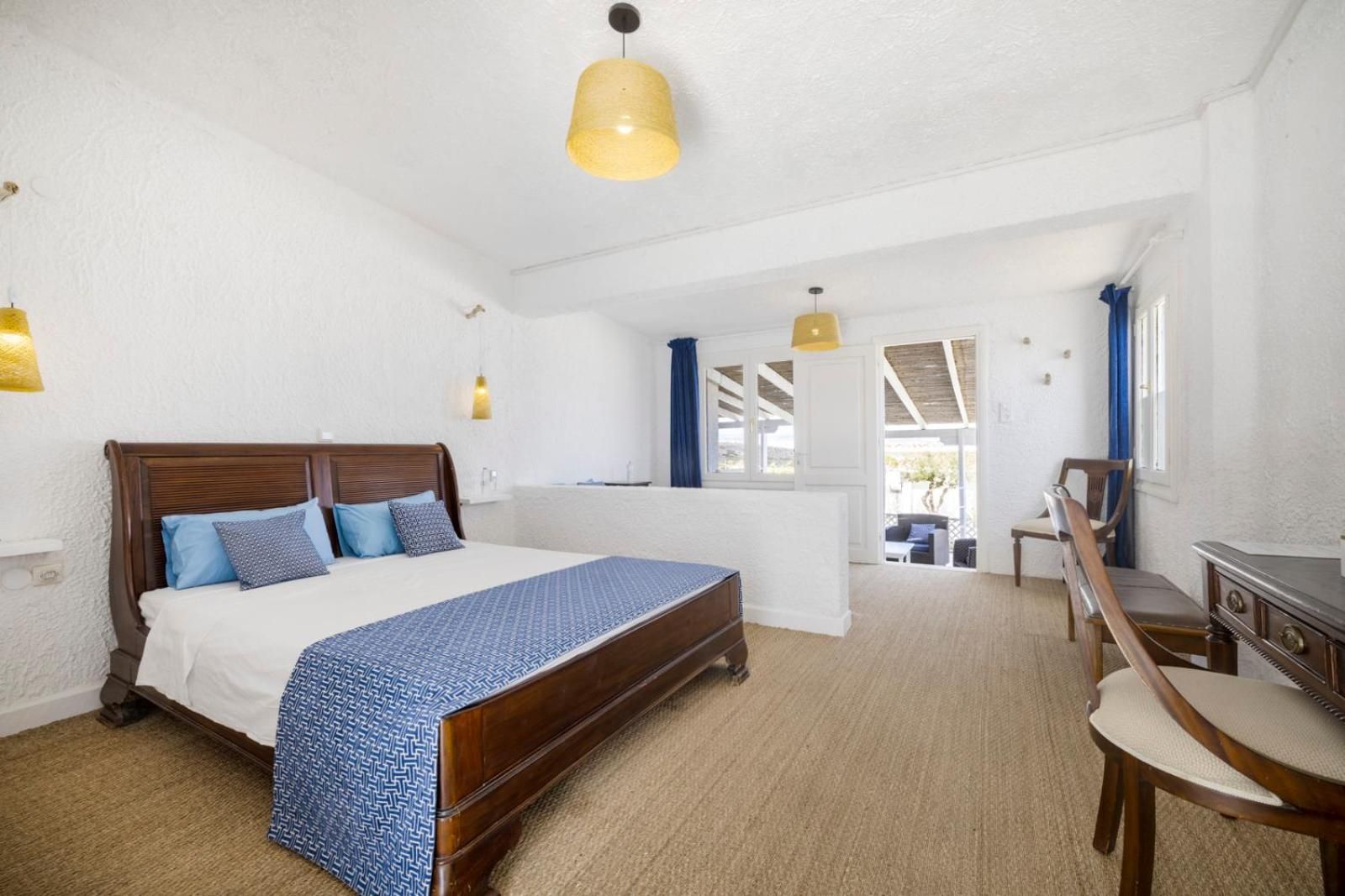 Suite with Garden View
