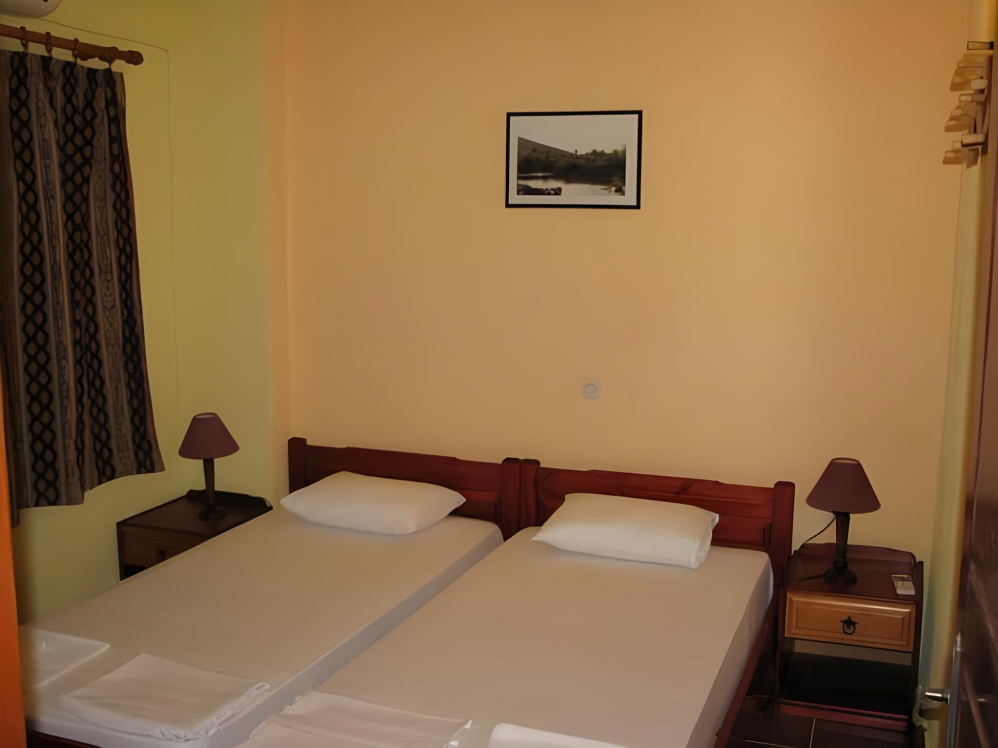 One-Bedroom Apartment (2 - 4 Adults)