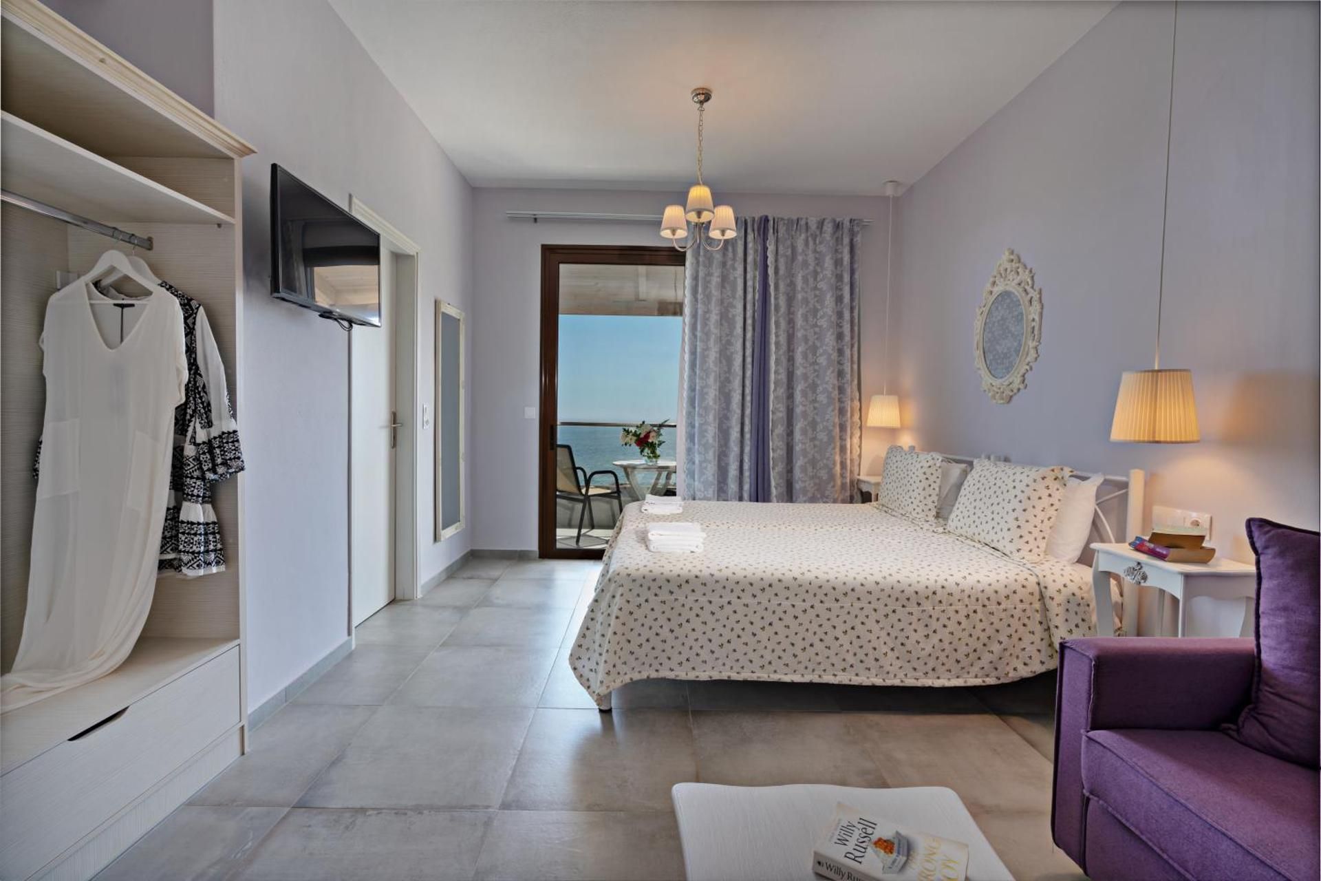 Studio with Sea View (2 Adults)