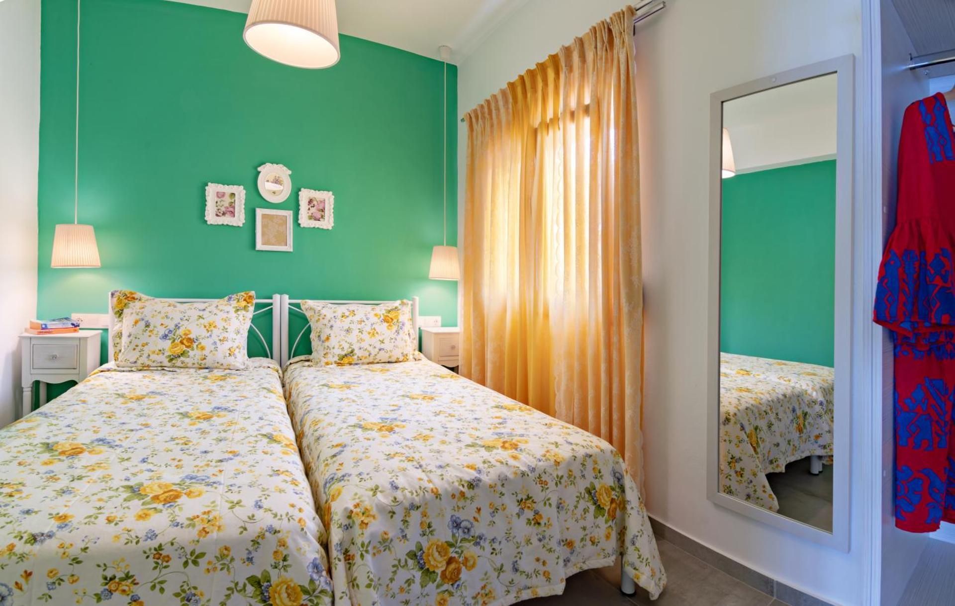 Two bedroom apartment with Sea view