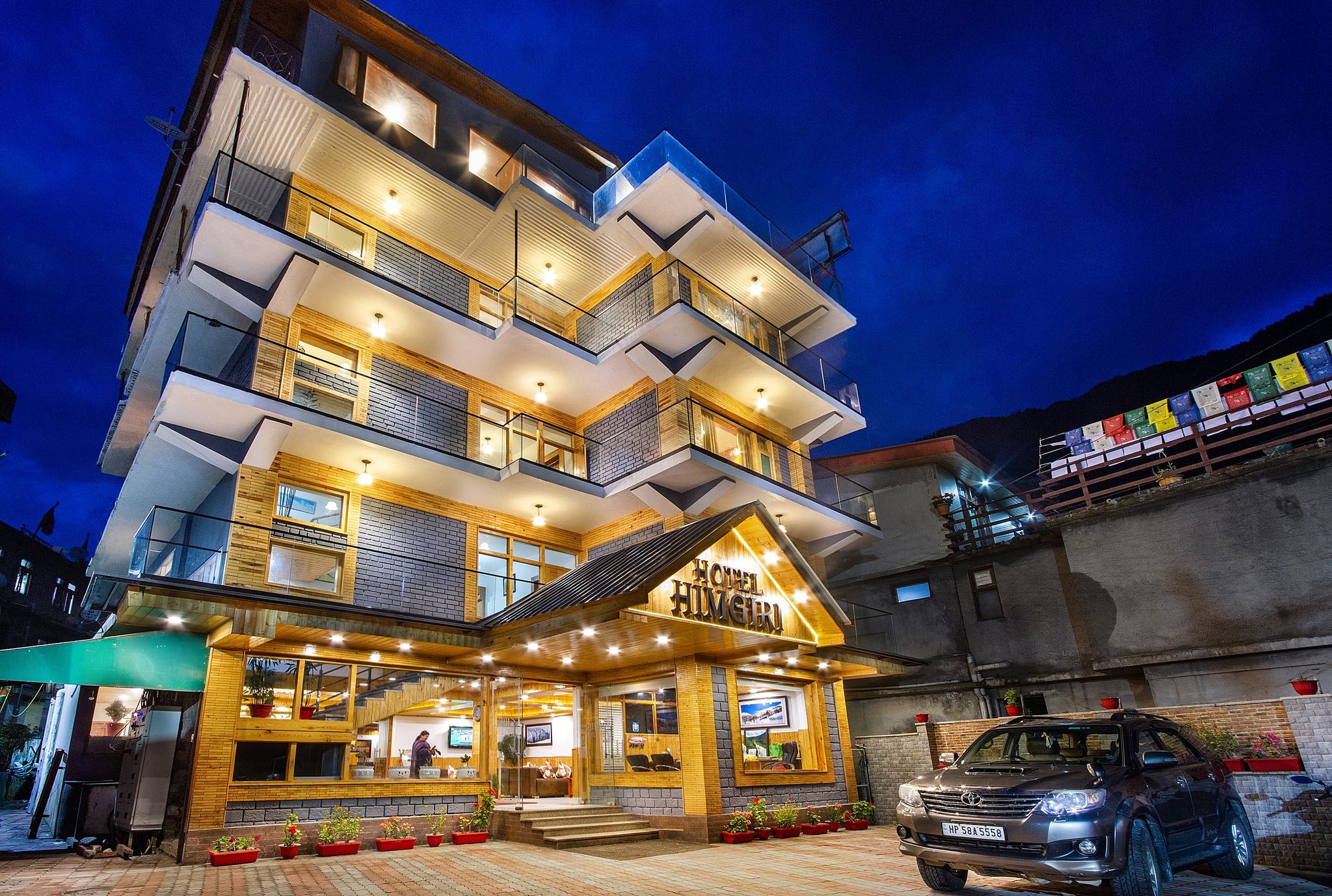 undefined Hotel Himgiri (2 min walking from Mall Road), Manali 9