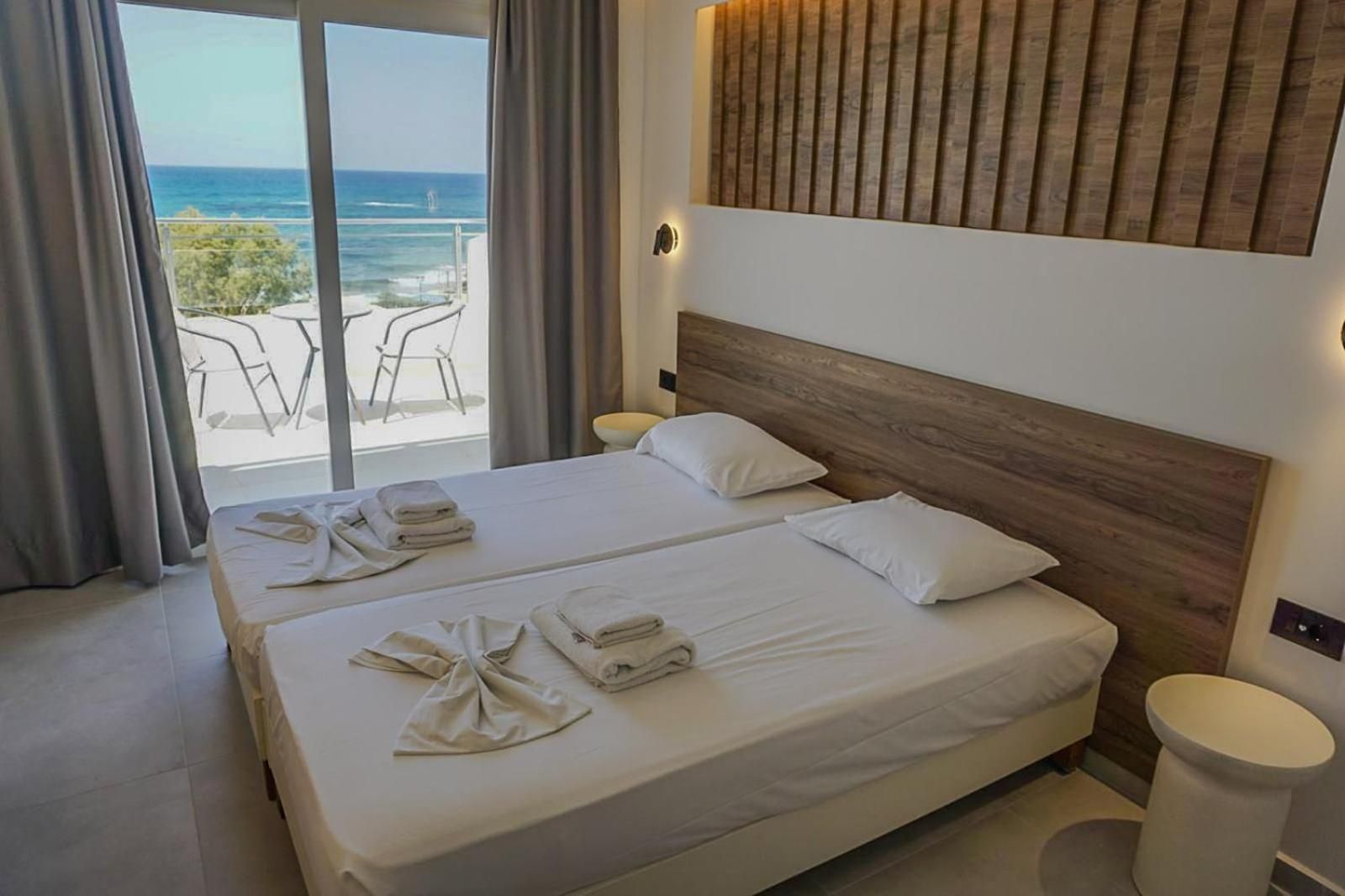 Twin Room with Sea View
