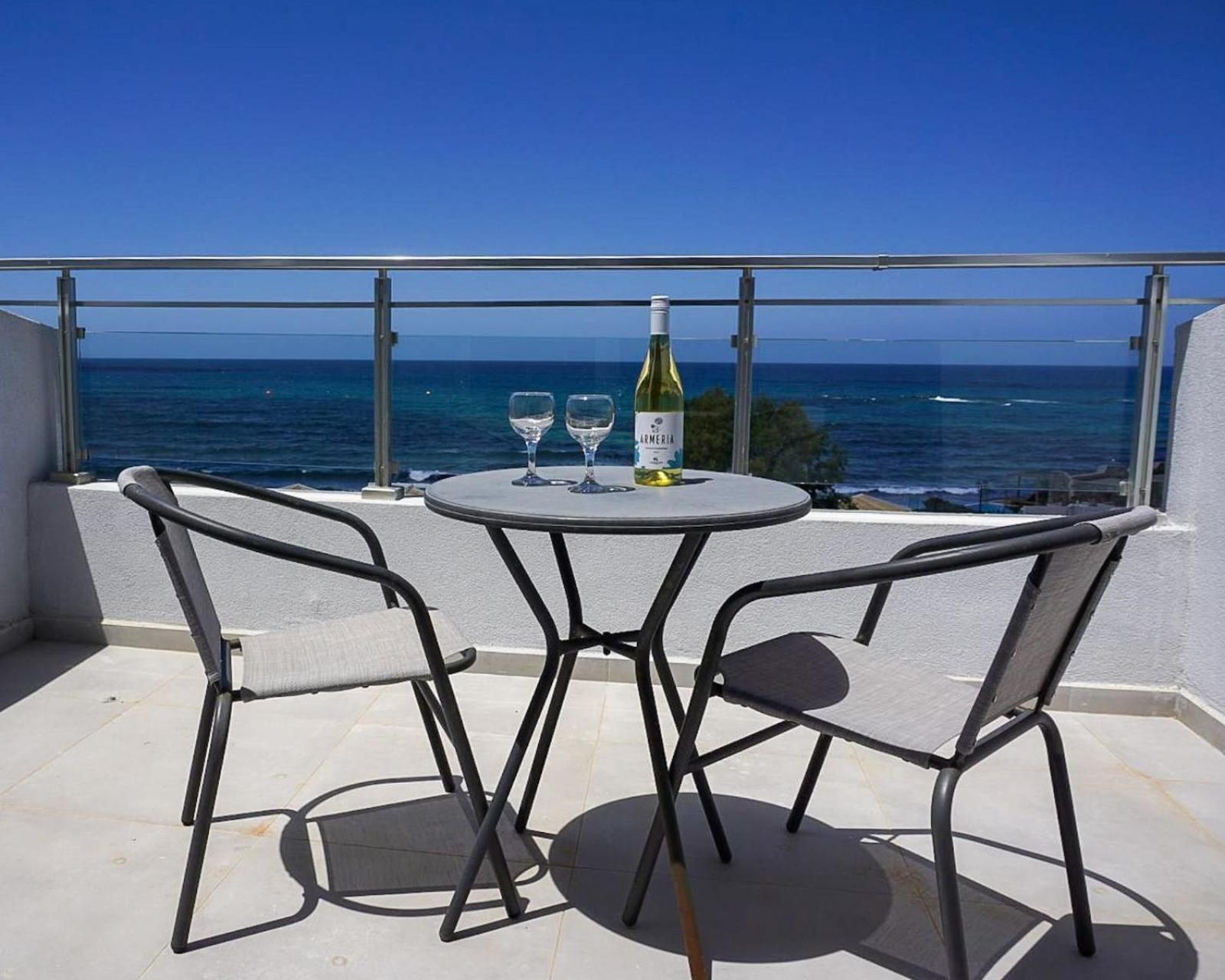 Twin Room with Sea View