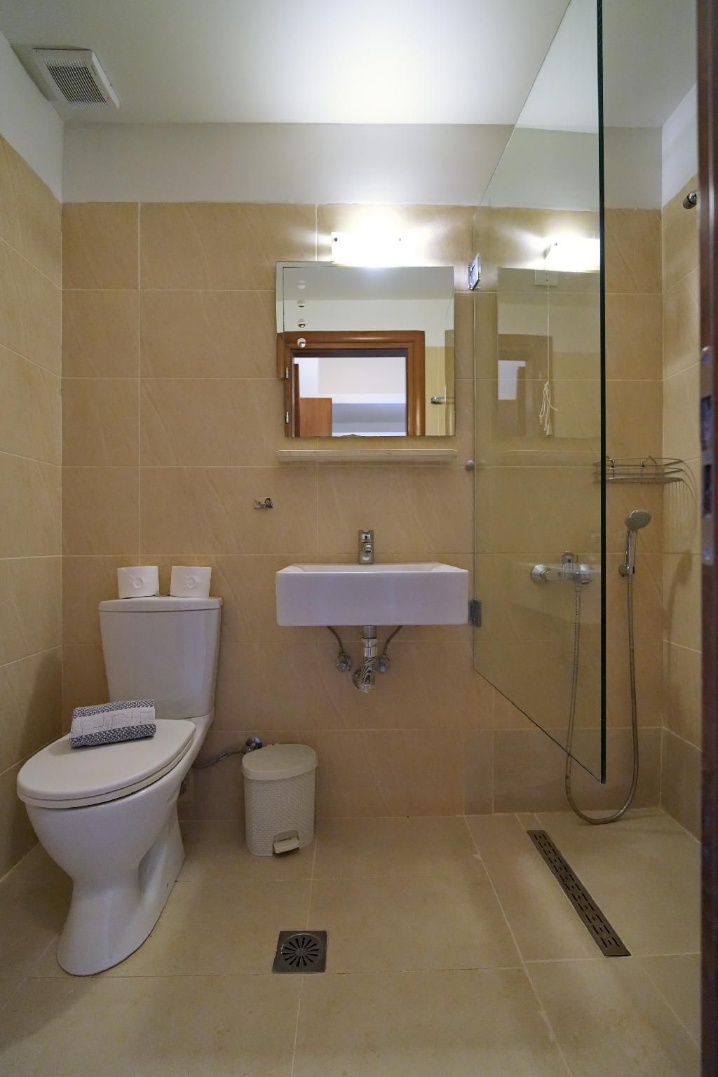 Deluxe Double or Twin