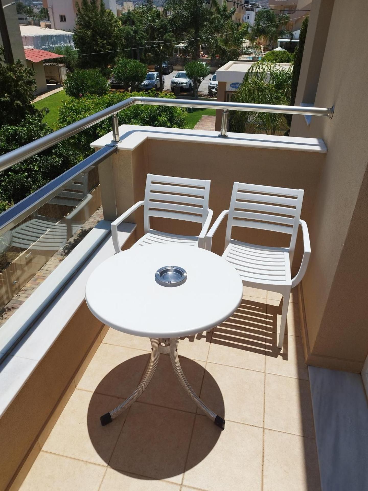 One-Bedroom Apartment with Balcony and Mountain View  