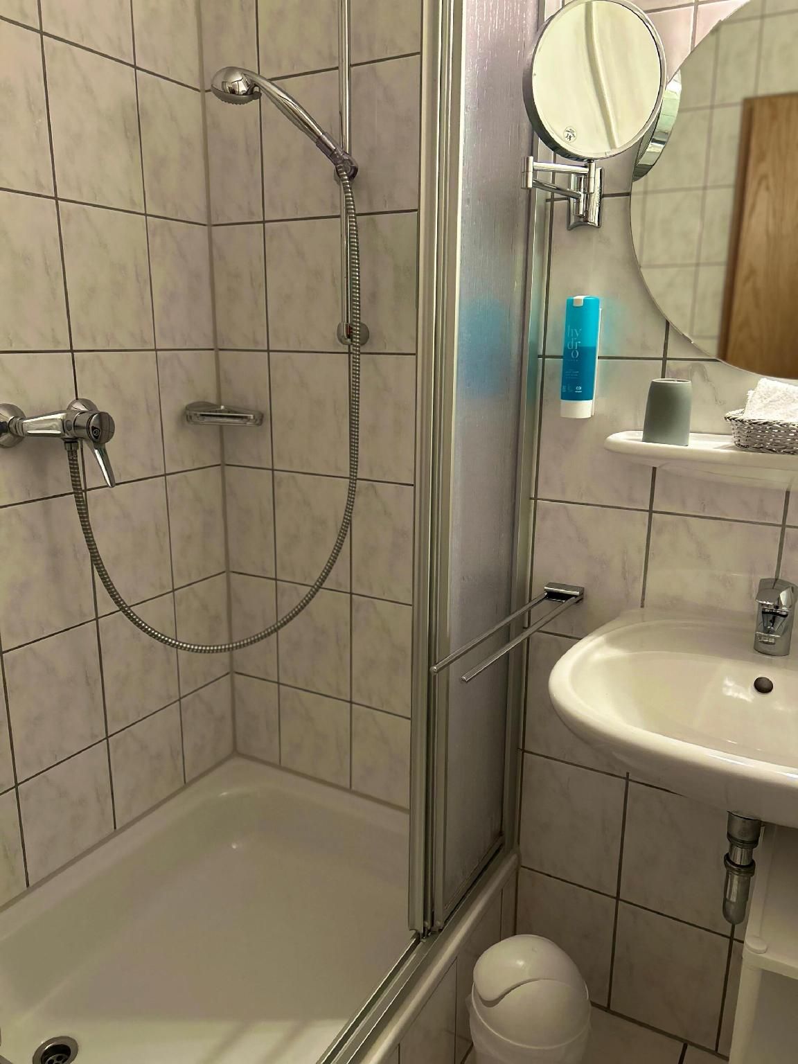 Einzelzimmer Standard