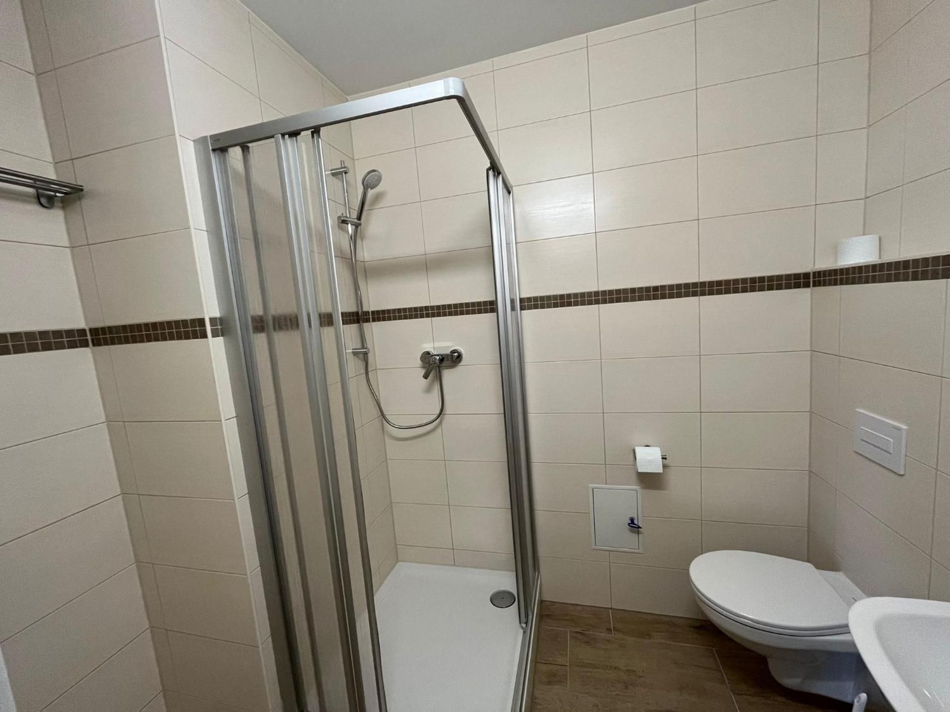 Quadruple Room with Private Bathroom