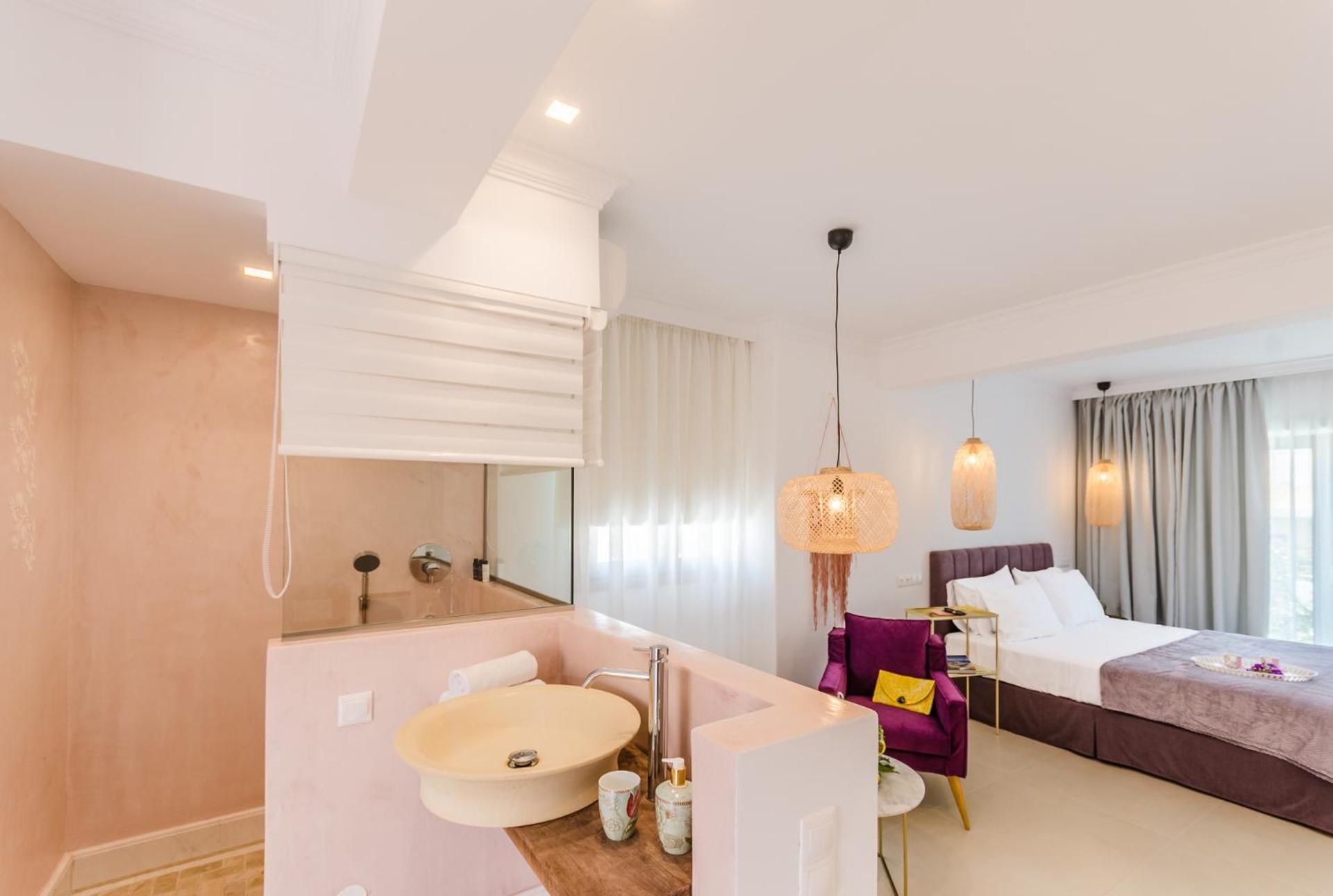 Large Double Room