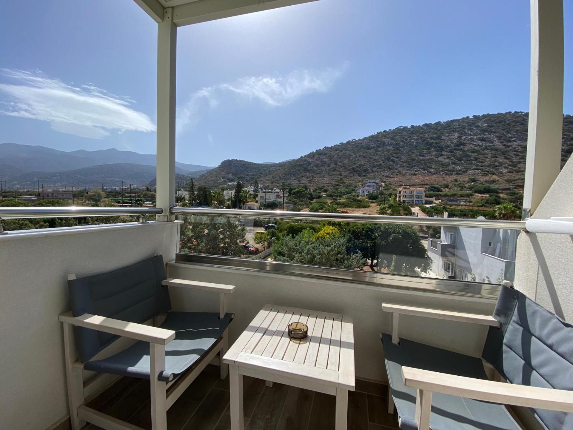 SUPERIOR SINGLE ROOM MOUNTAIN VIEW