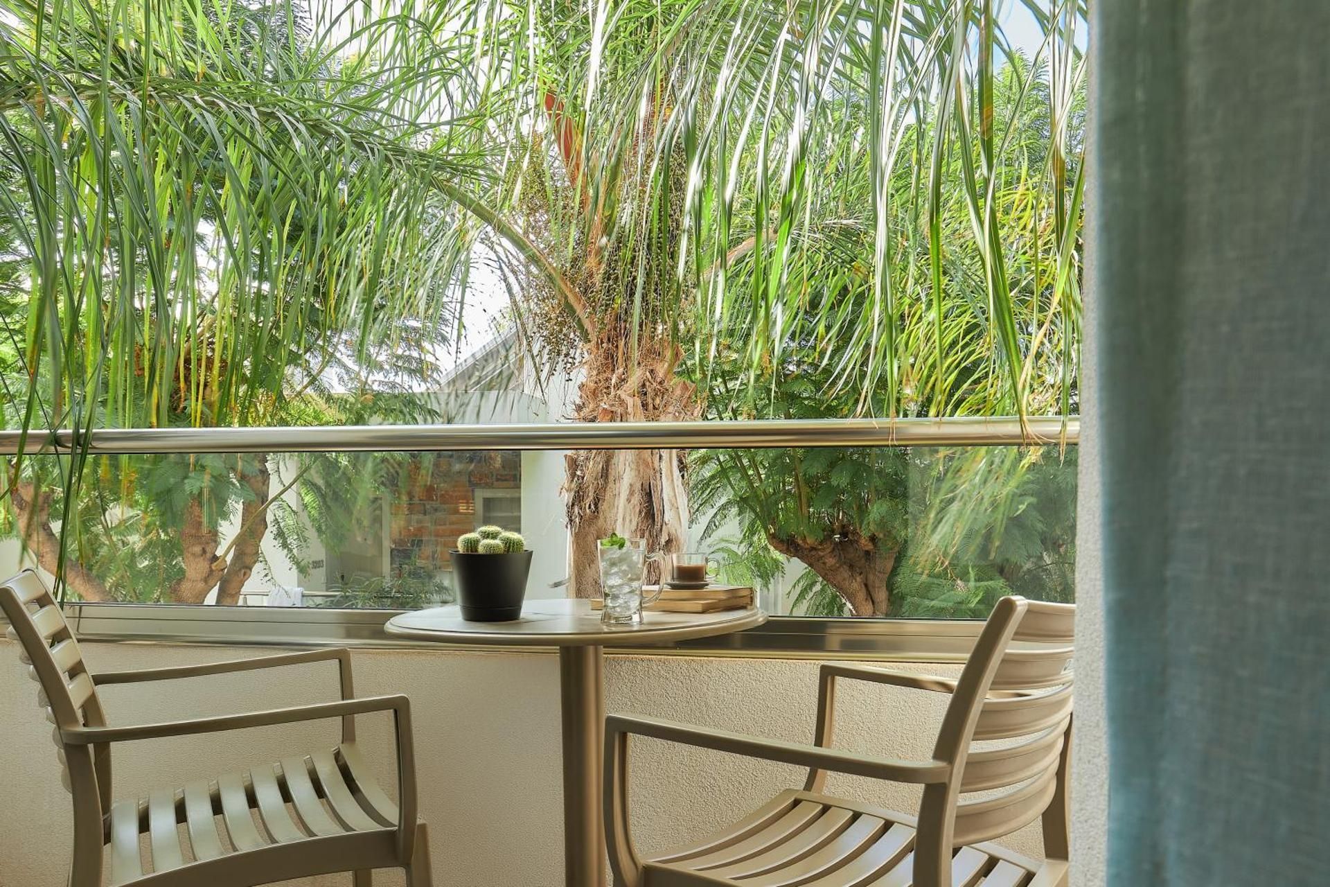 Superior Double Room Garden View