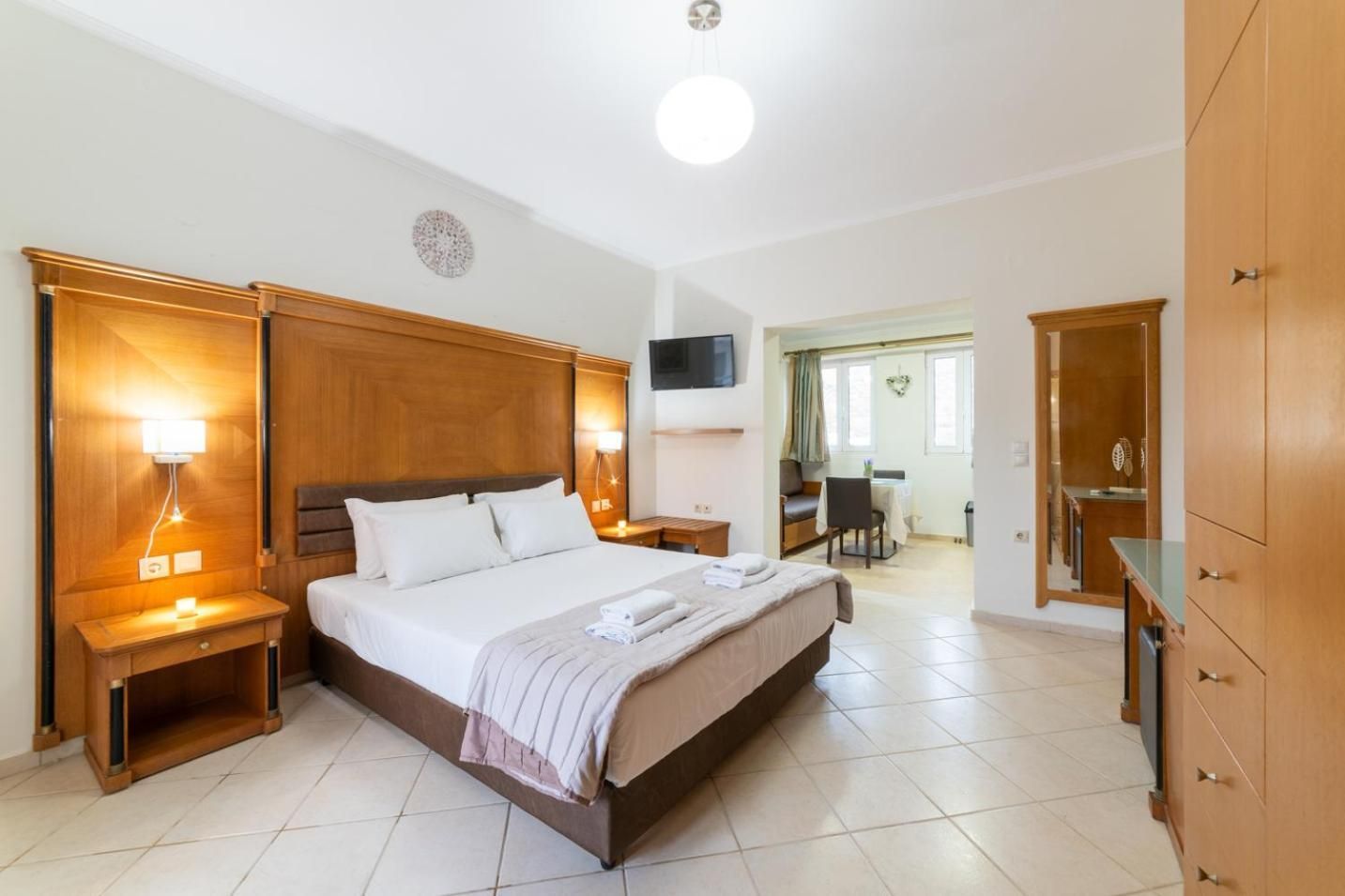 One-Bedroom Standard Apartment
