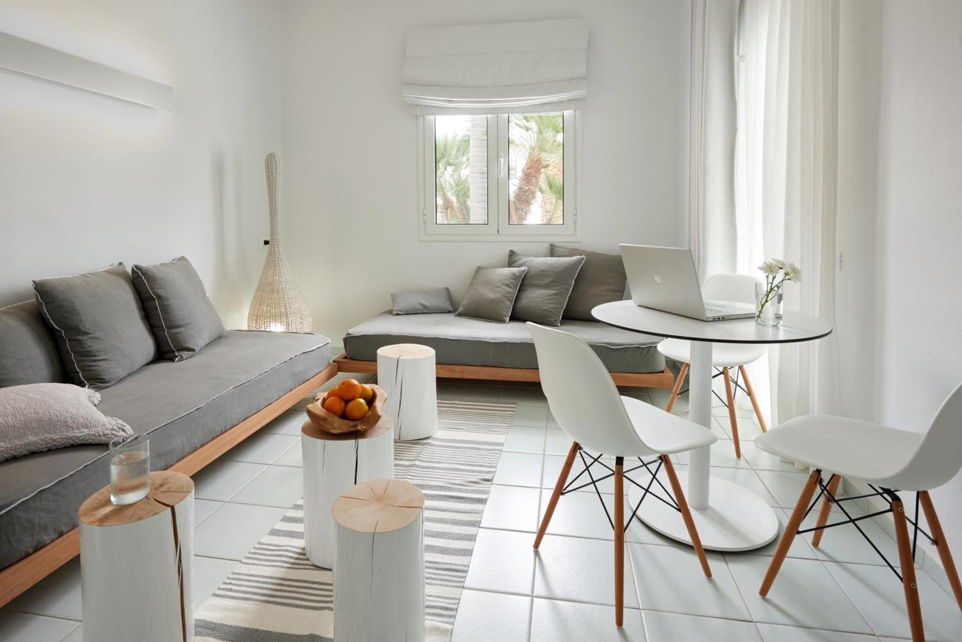 Superior Apartment with Side Sea View