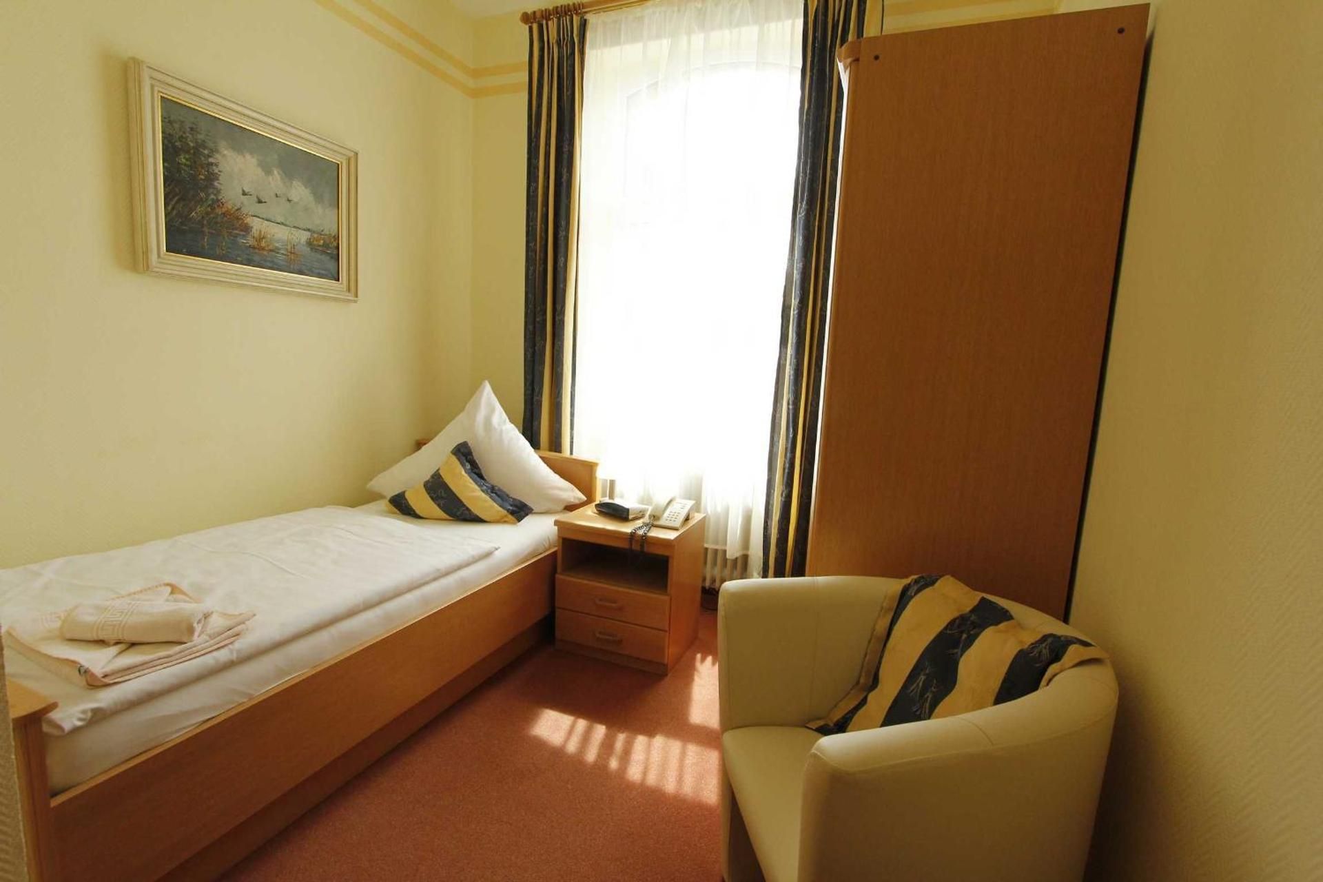 Single Room With Private Bathroom