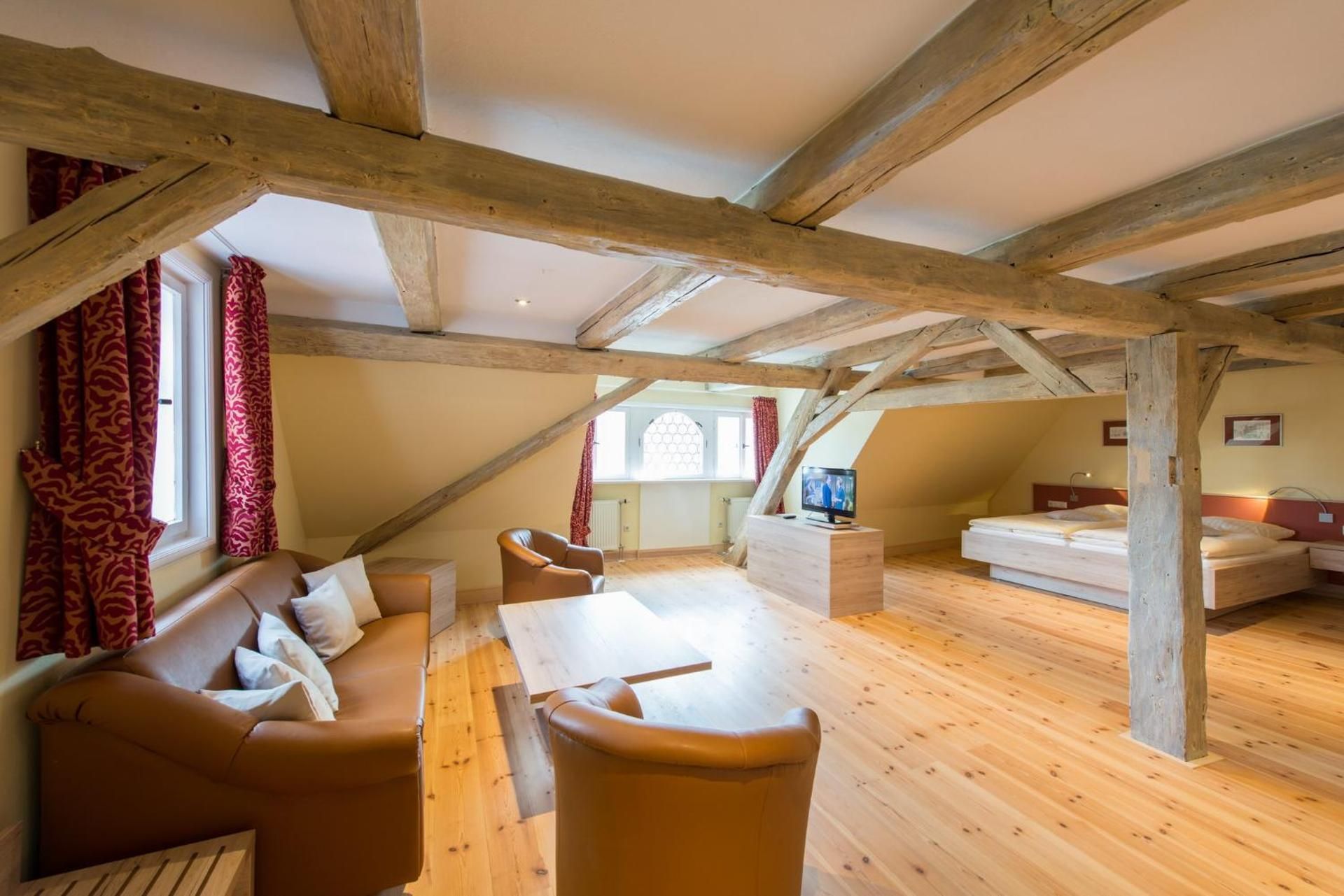 Classic Quadruple Room