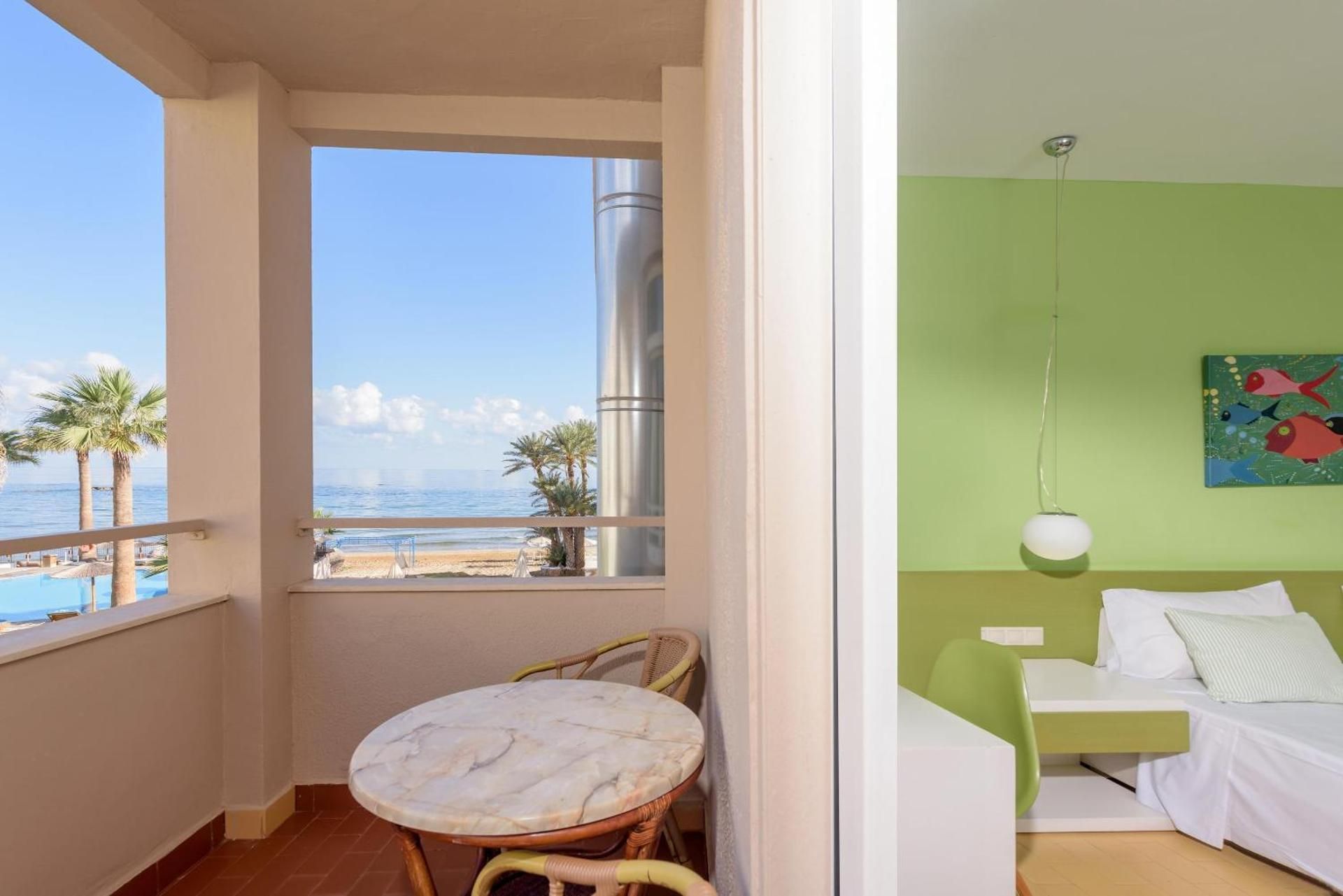 Double or Twin Room with Side Sea View