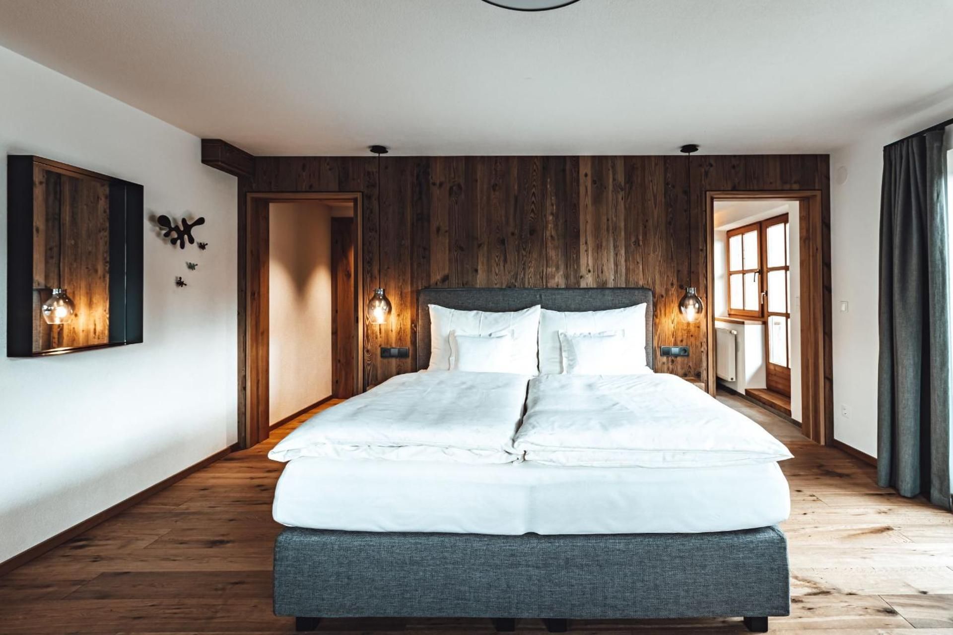Junior Suite with Garden View