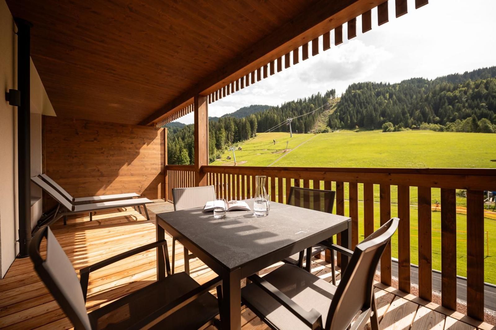 Junior Suite with Balcony
