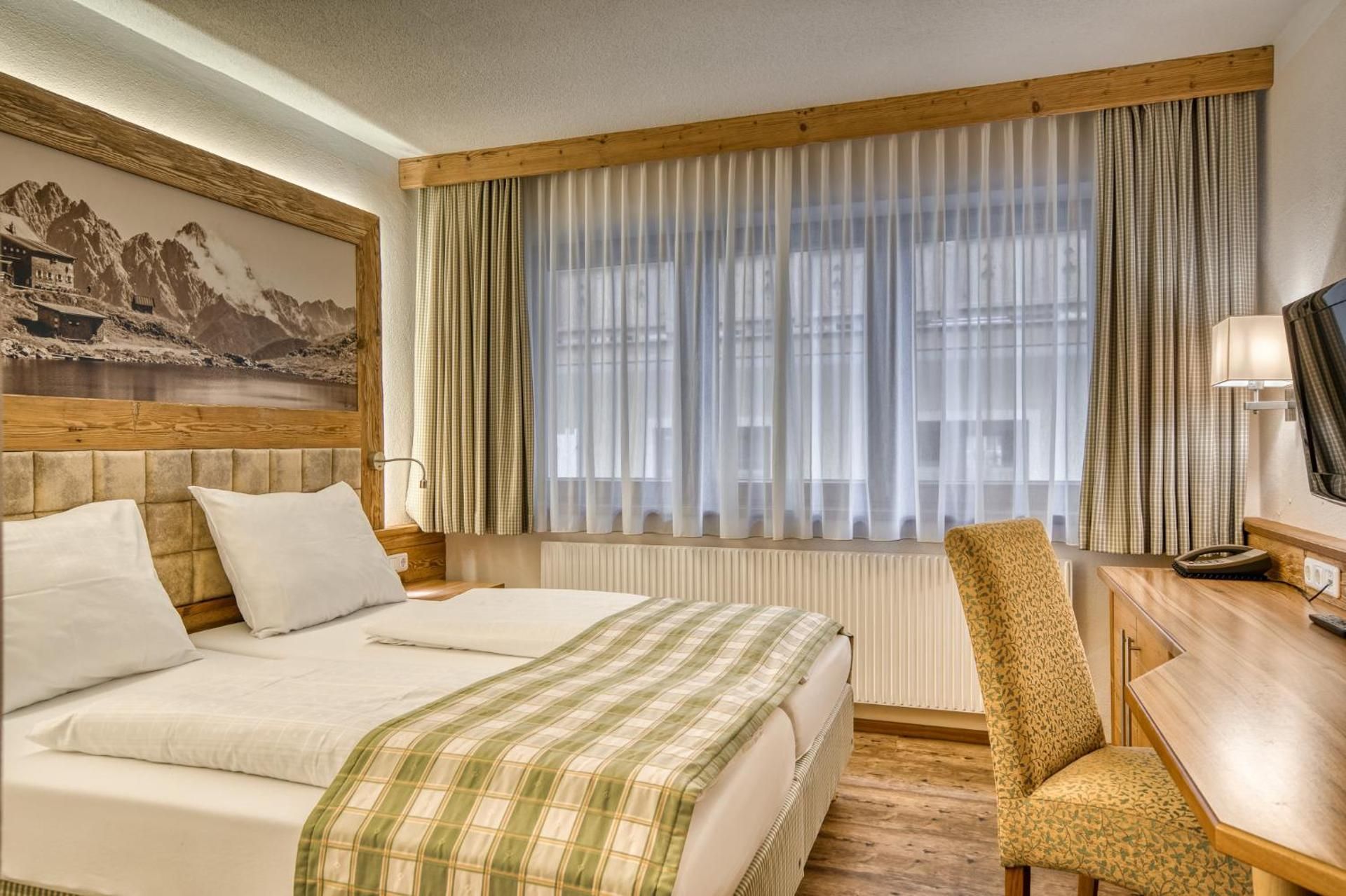 Small Double Room