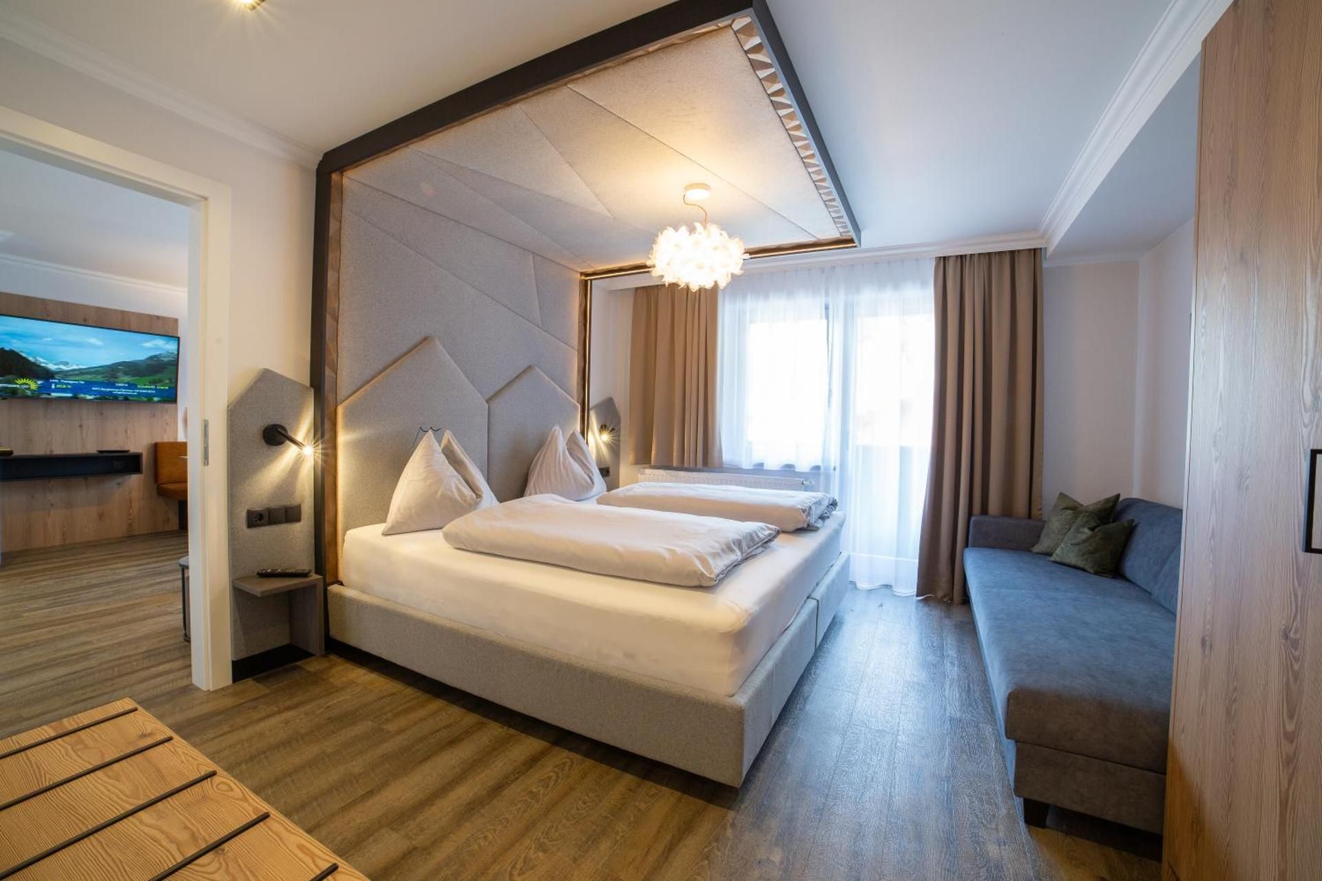One-Bedroom Apartment with Balcony and Mountain View  