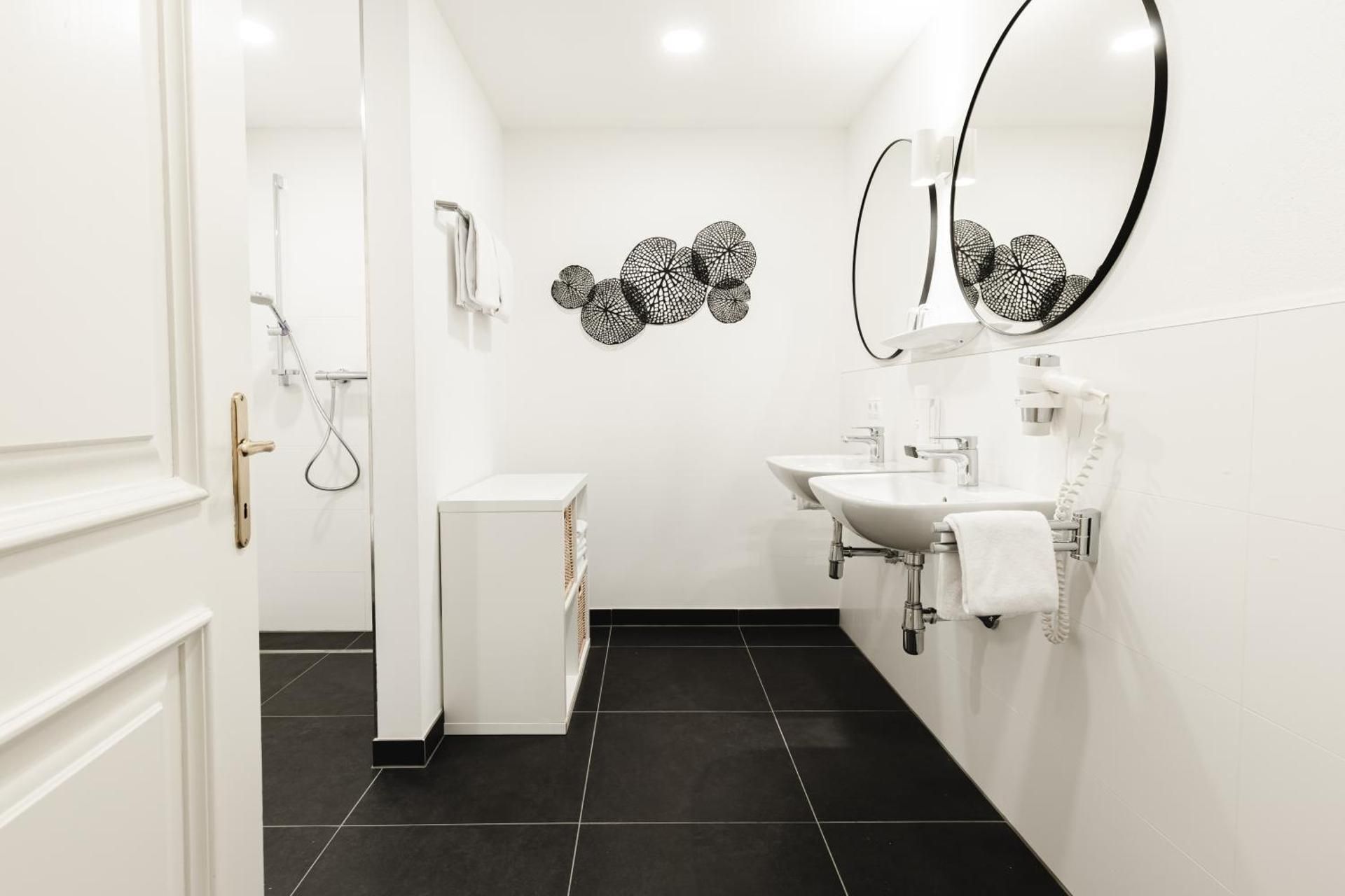 Family Room with Shower