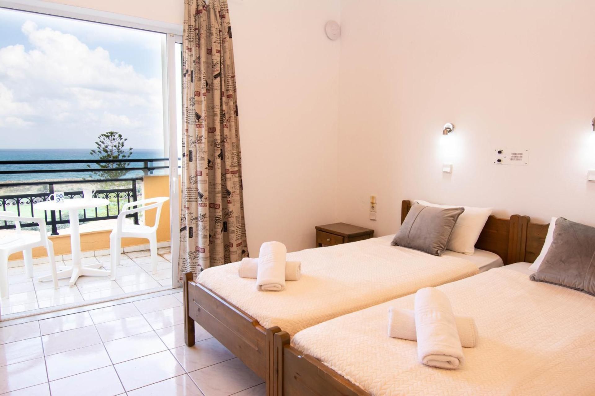 Studio with Sea View
