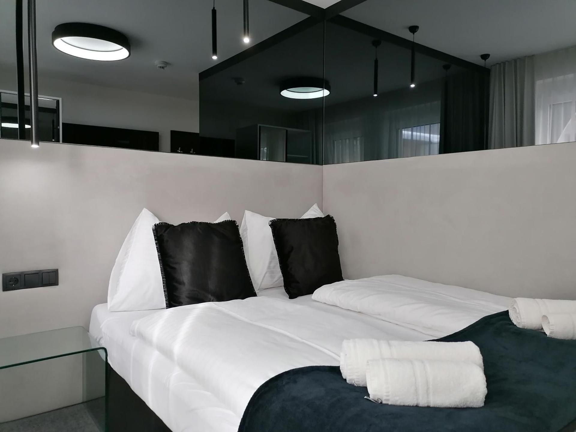 Budget Double Room - Small