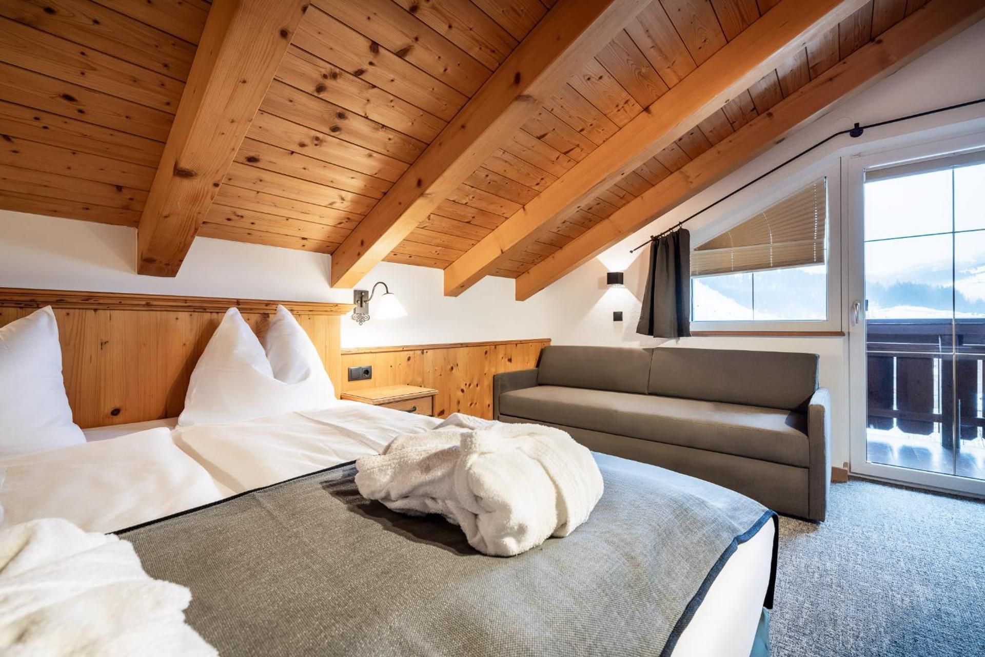 Large Double Room