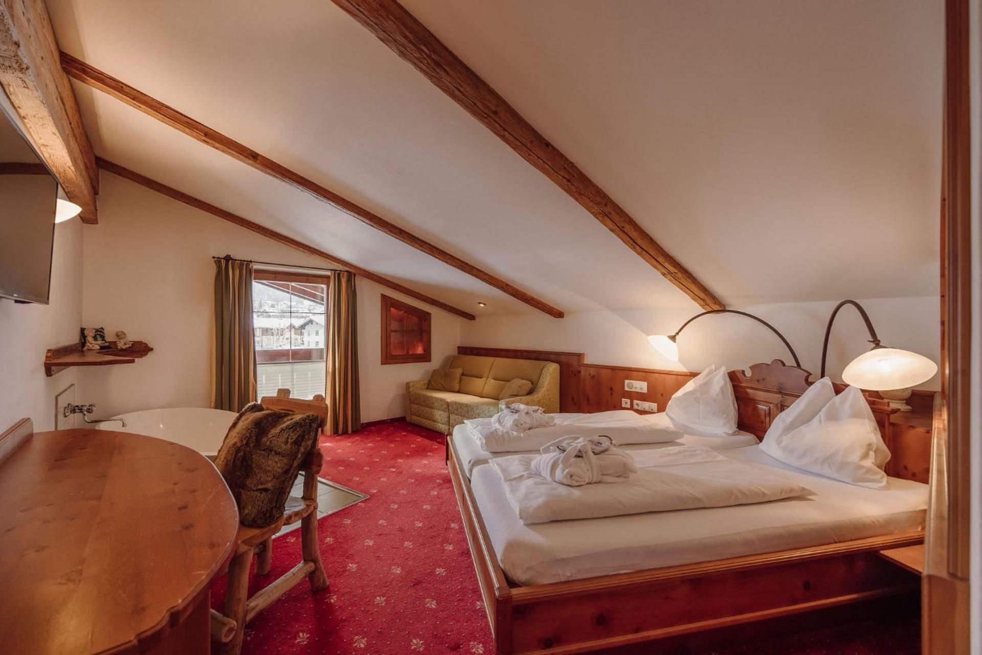Double Room with Mountain View
