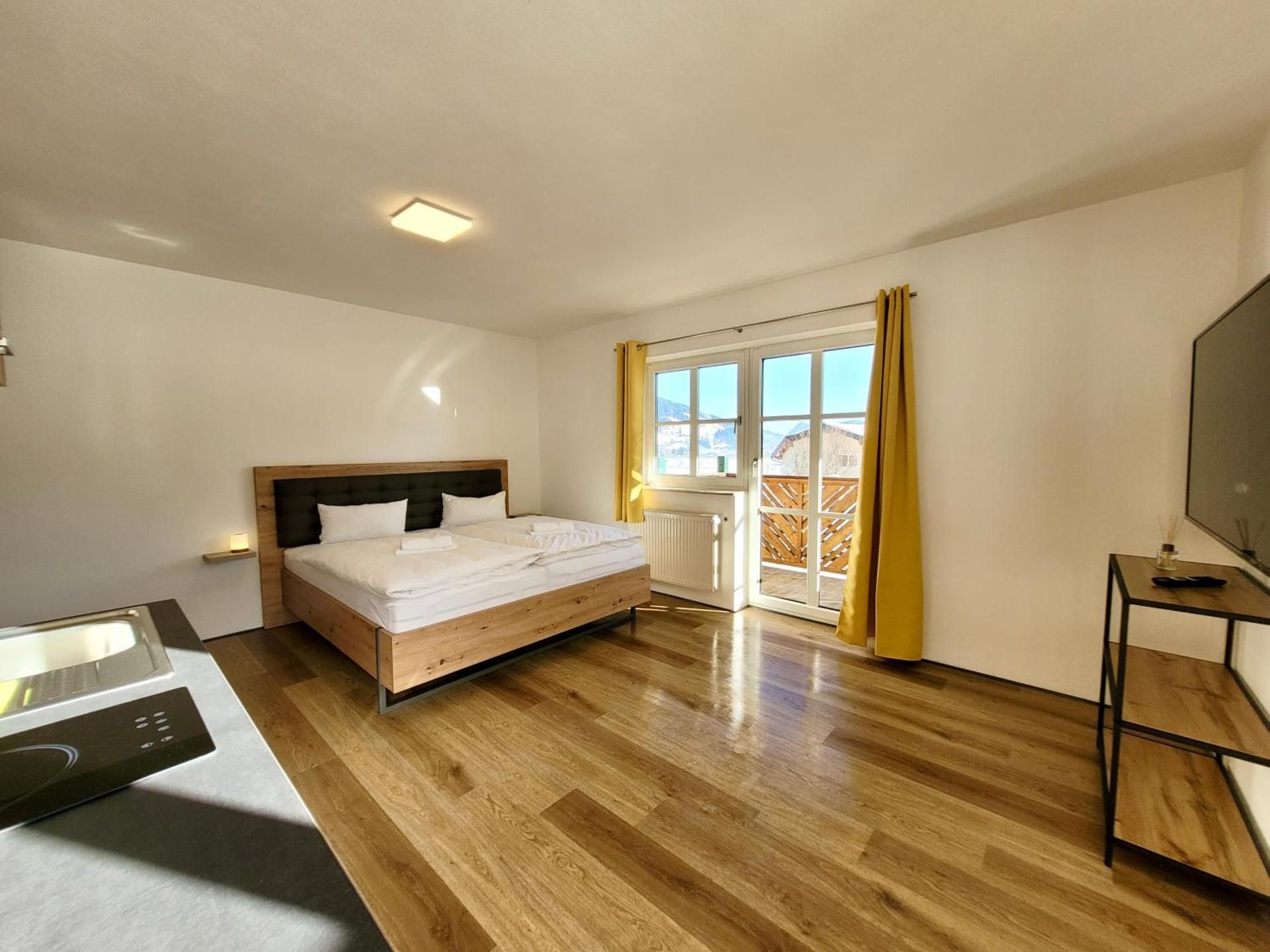 Apartment with Balcony