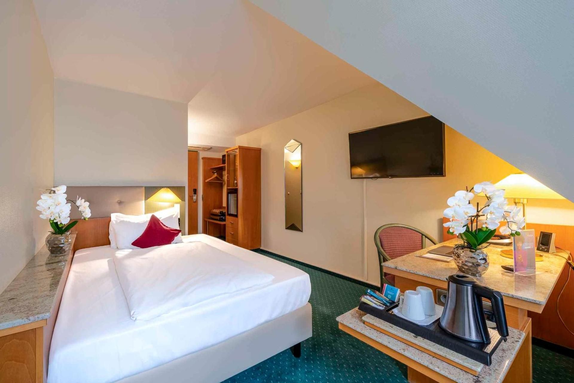 Standard Single Room with Single Bed