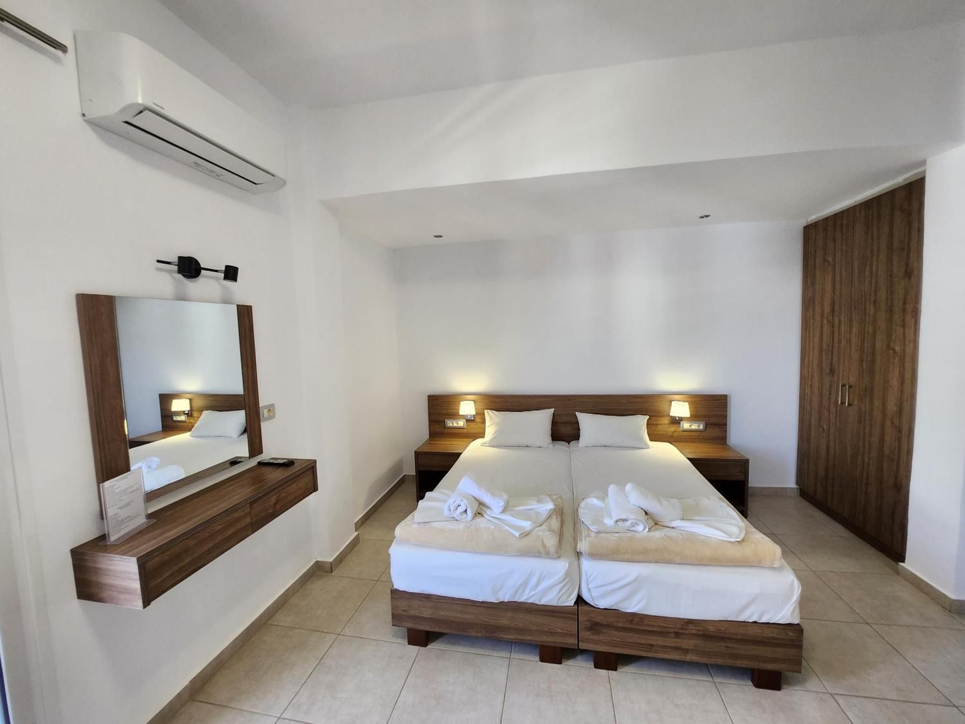 Triple Room with Balcony