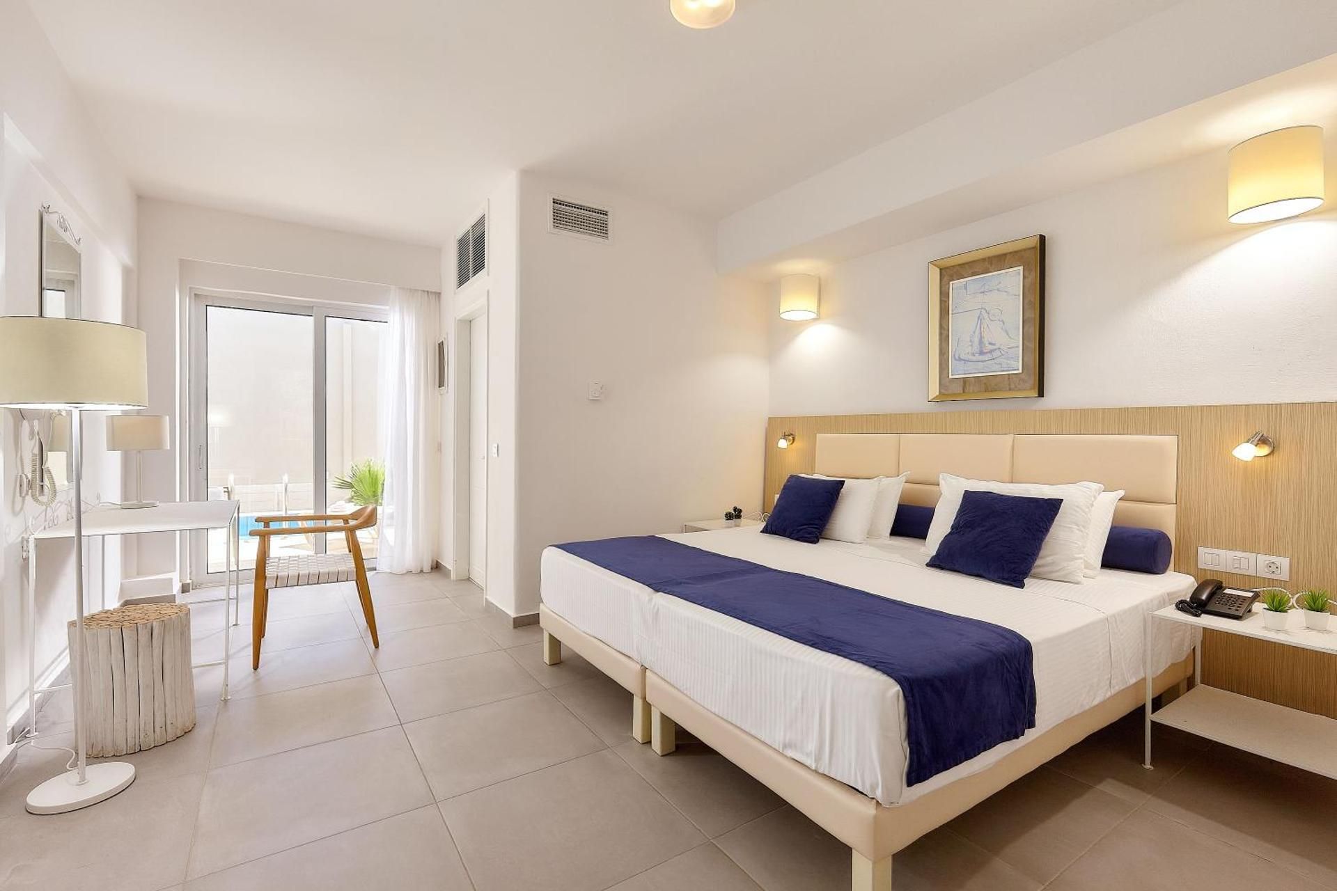 Junior Suite With Private Pool