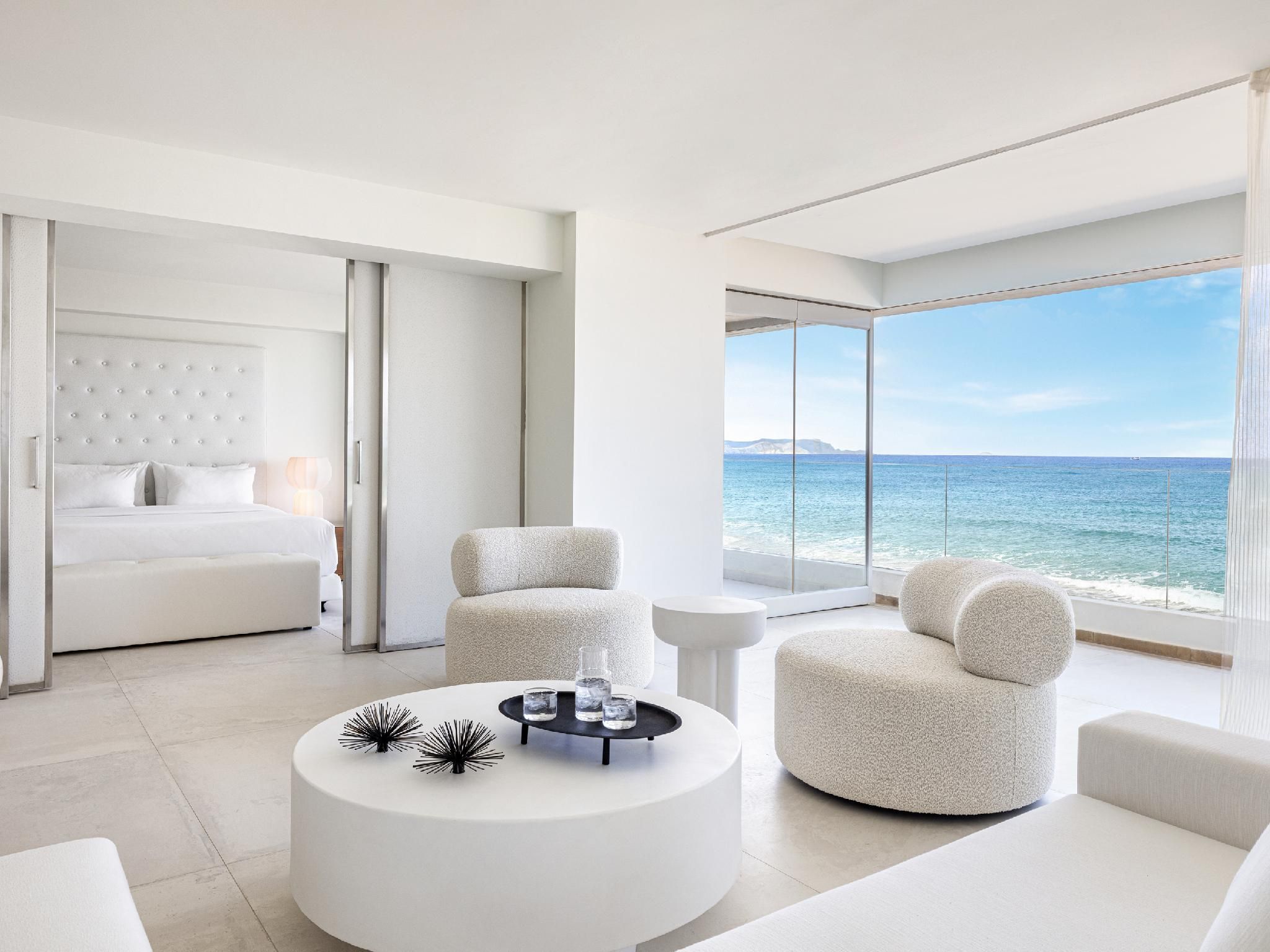 1-Bedroom Grand Sea View Suite