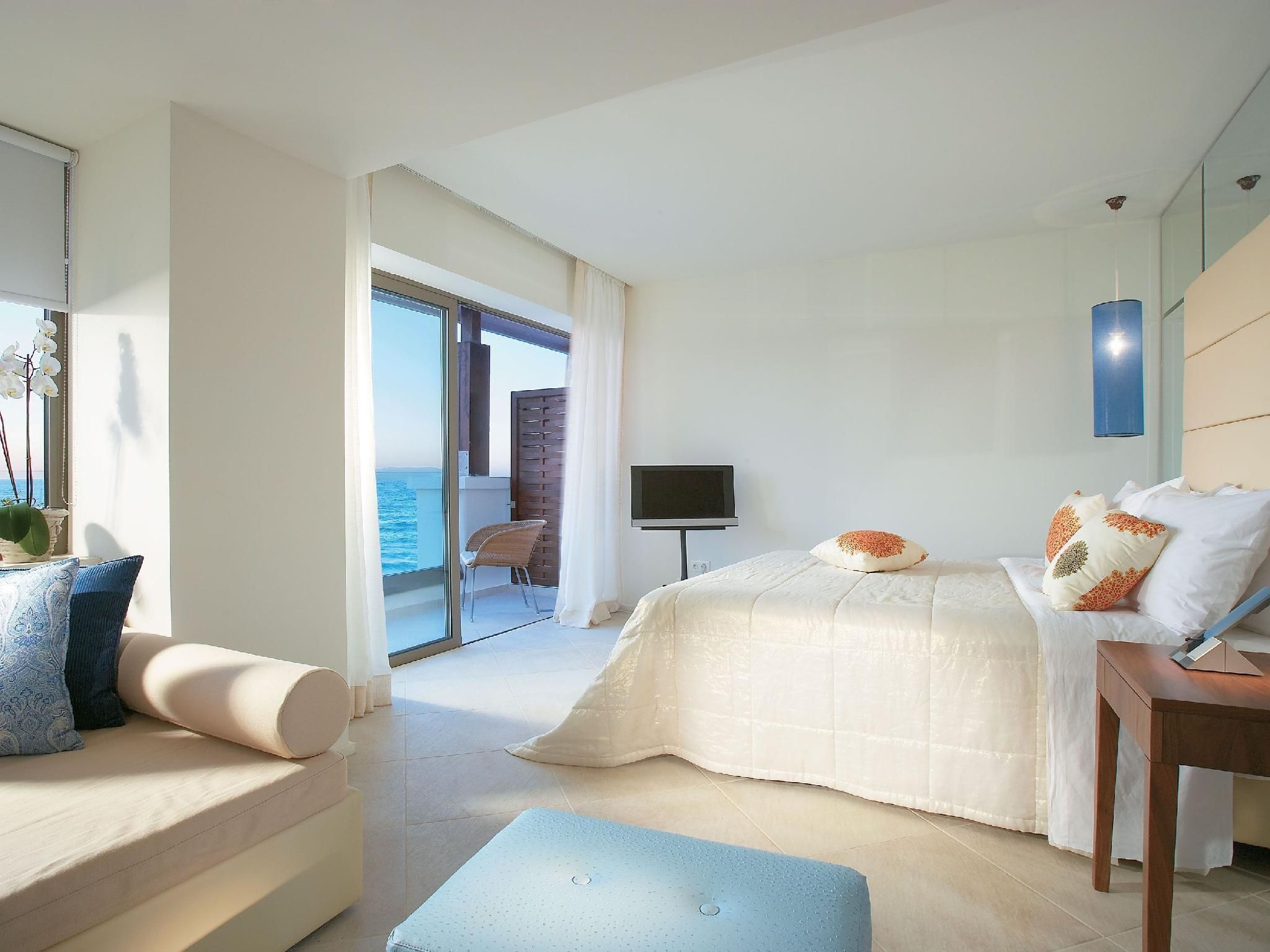 Luxury Sea View Room