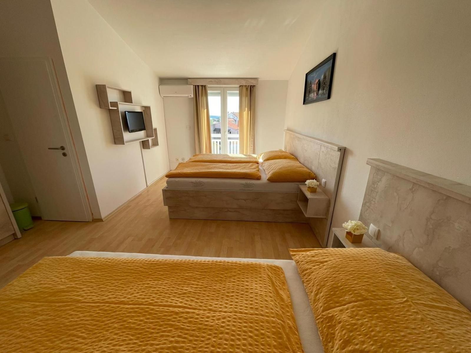 Triple Room with Balcony