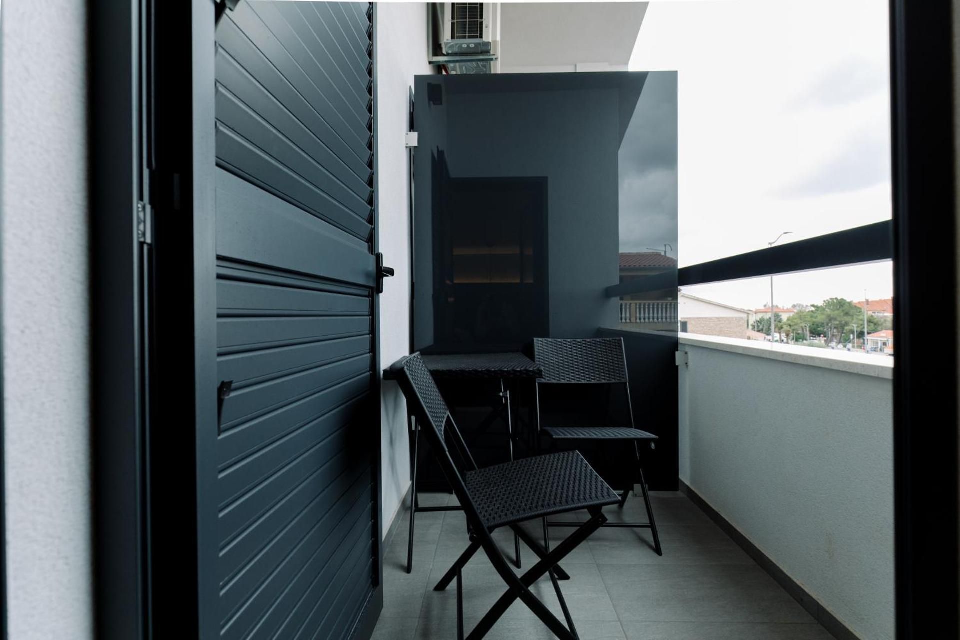 Deluxe Double Room with Balcony and Sea View