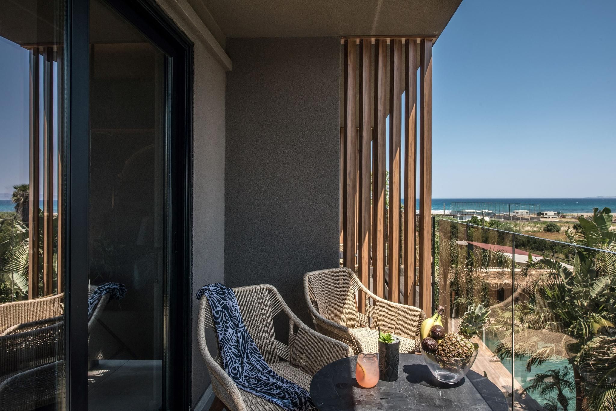 Partial Sea View Junior Suite
