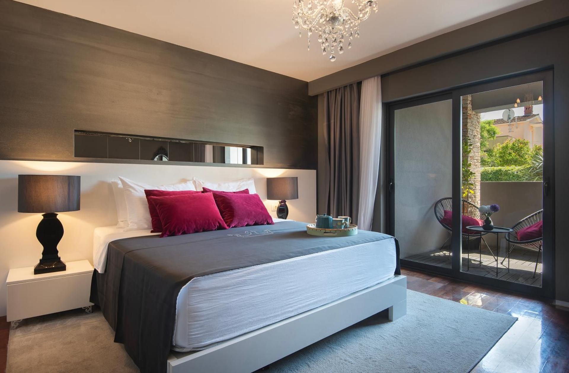 Double Room with Pool View