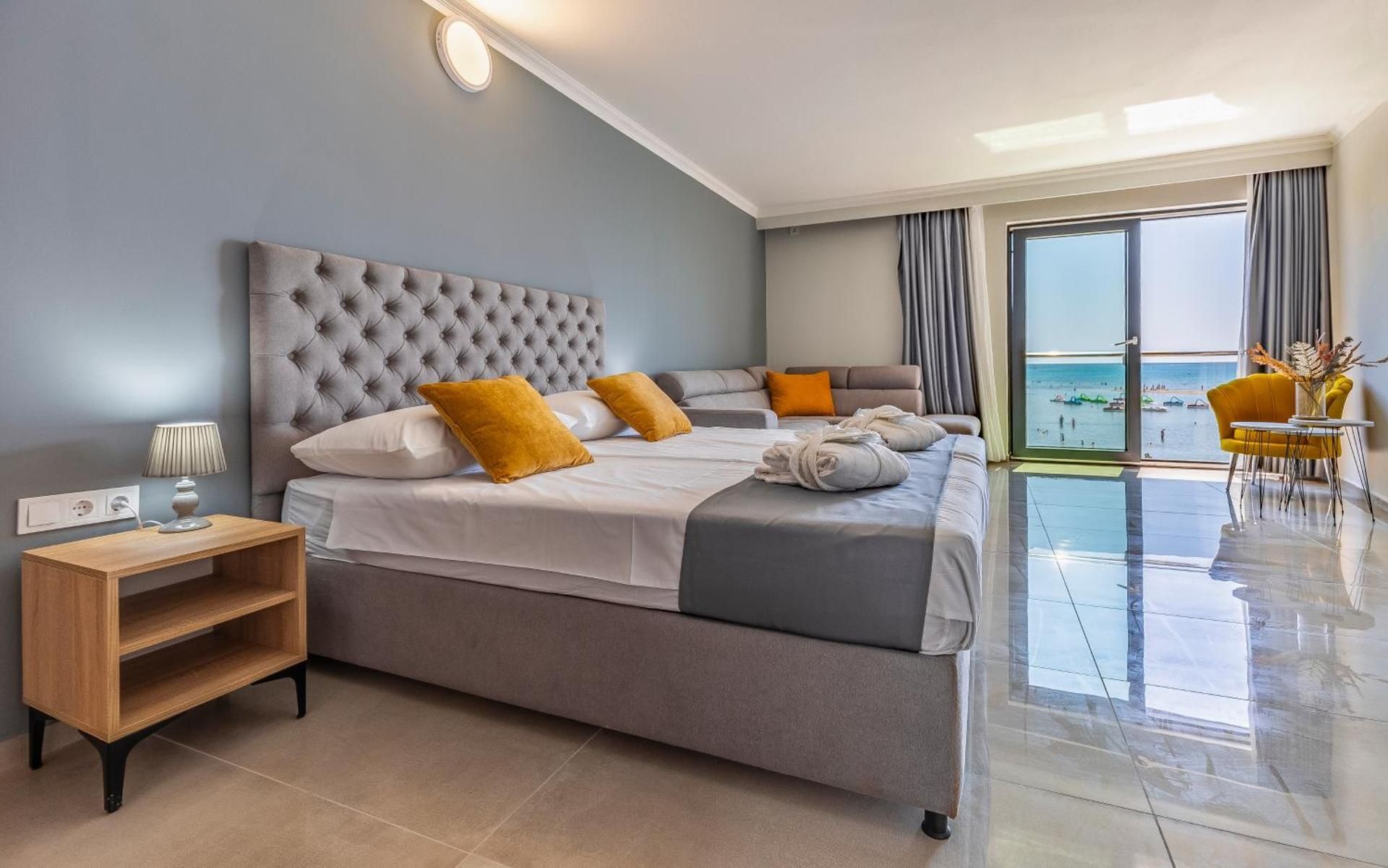 Quadruple Room with Balcony