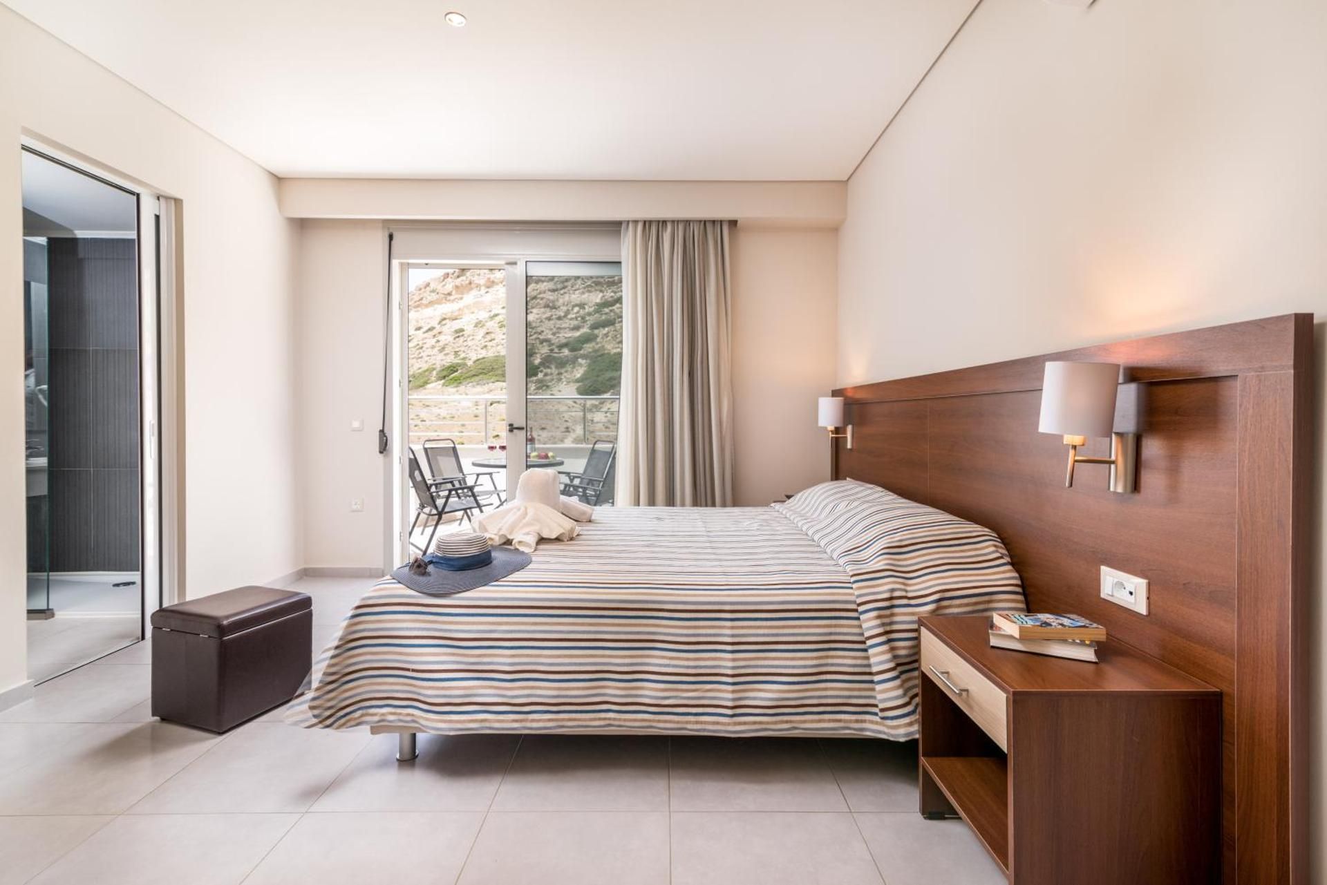 Deluxe Quadruple Room (Family-Open Plan)